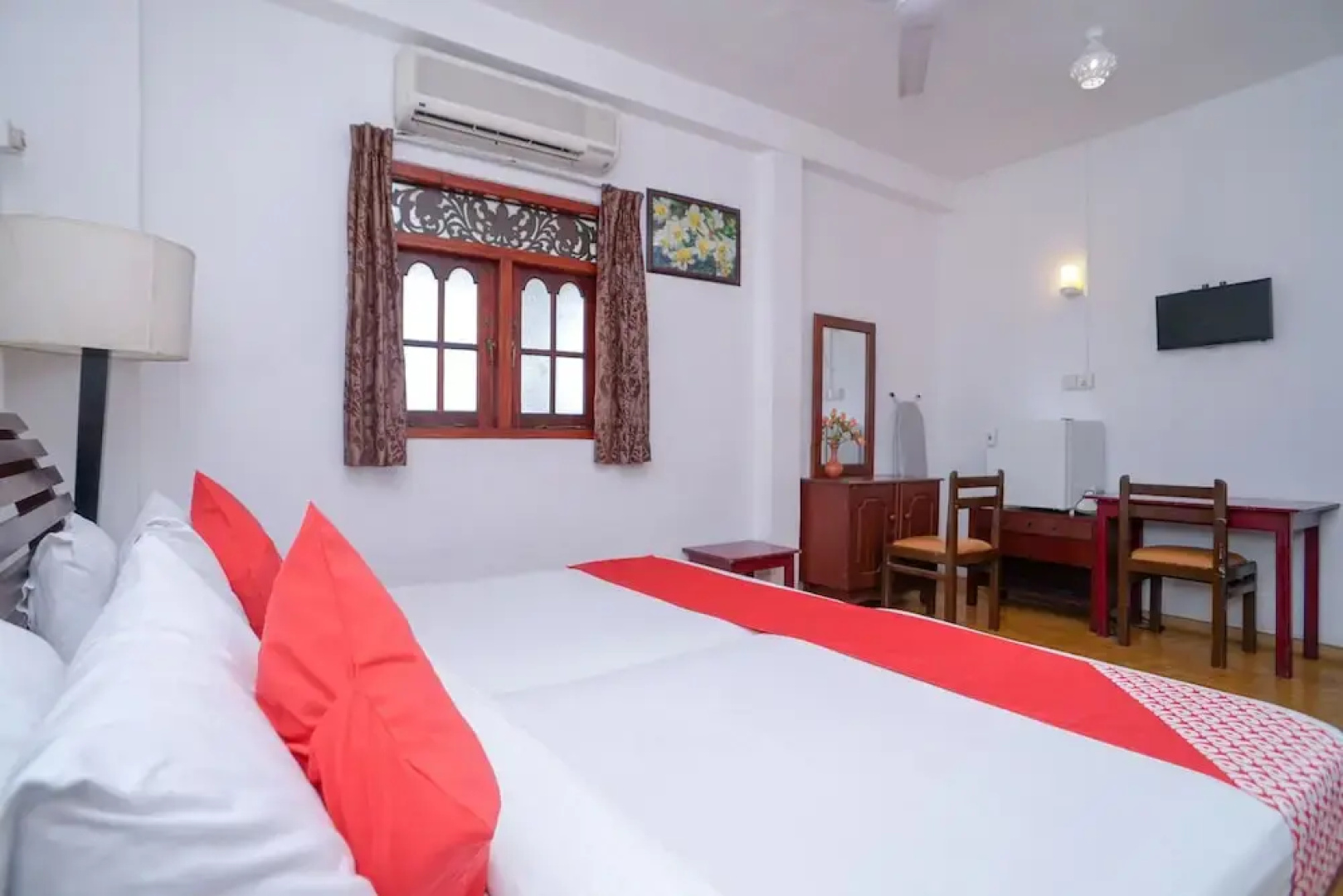 OYO 421 New Beach View Hotel