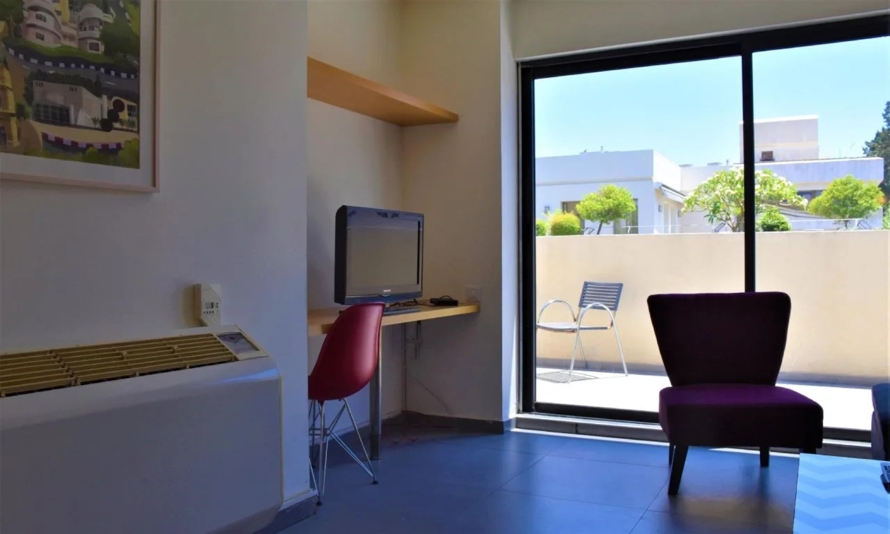 Townhouse Residence a member of Brown Hotels