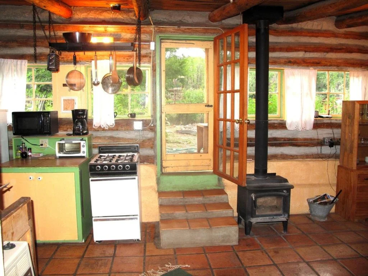 Taos Goji Farm & Eco-Lodge Retreat