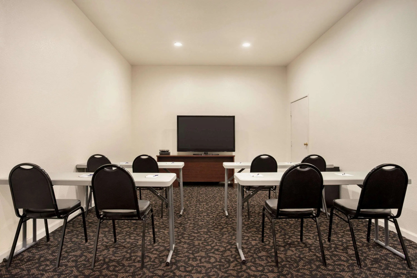 Travelodge by Wyndham Guernsey