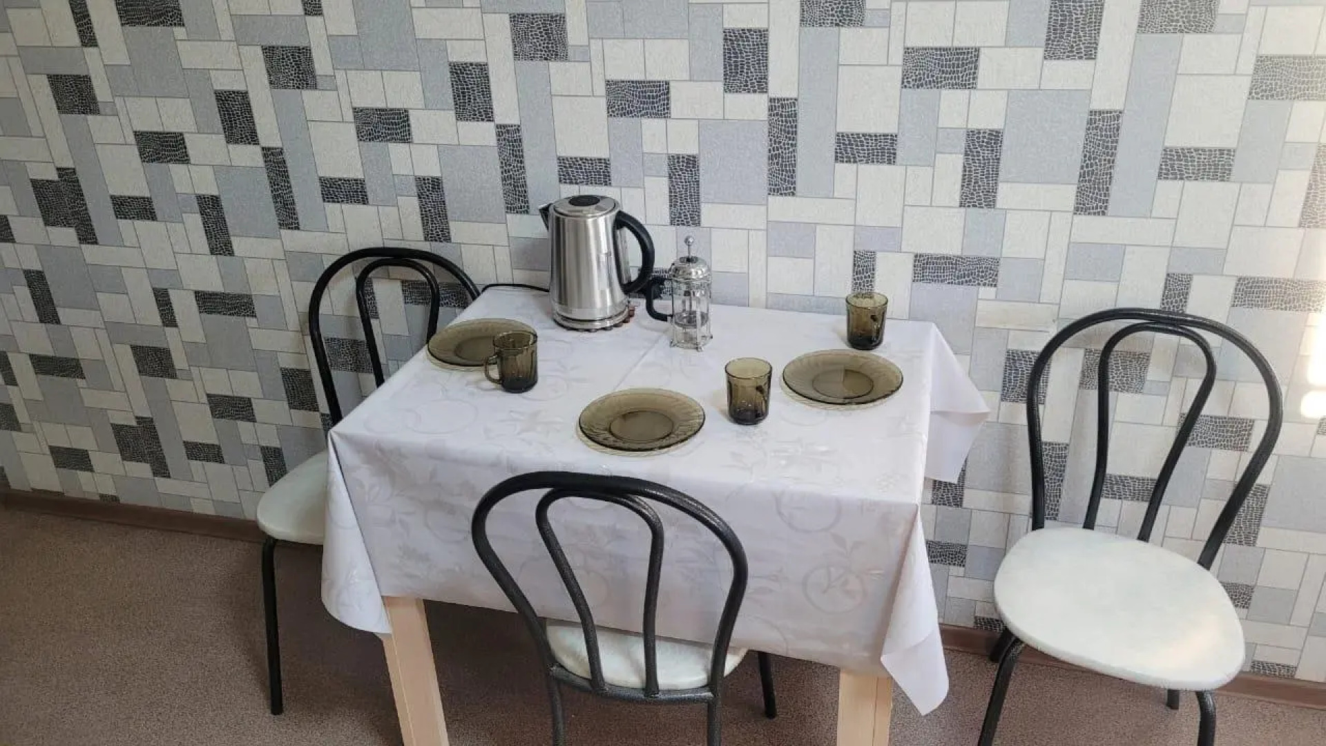 Апартаменты на улице Сурнова 30/6