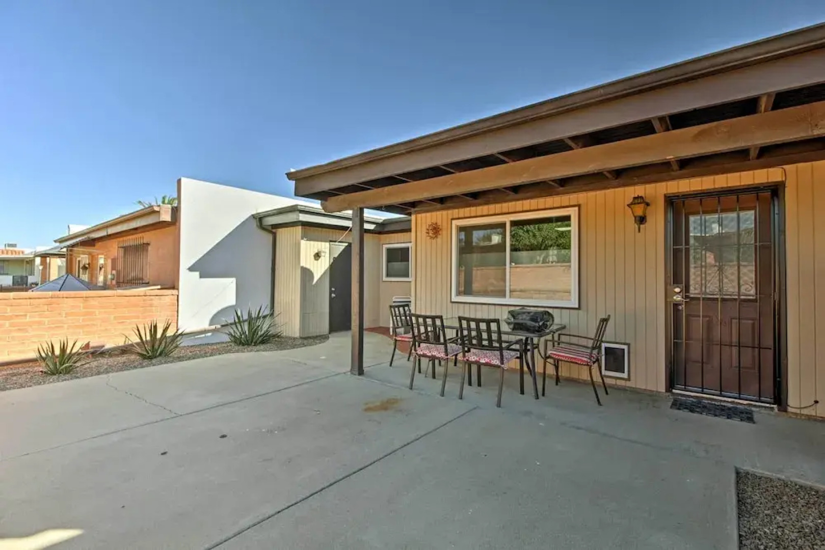 Green Valley Townhome w/ Patio & Resort Amenities