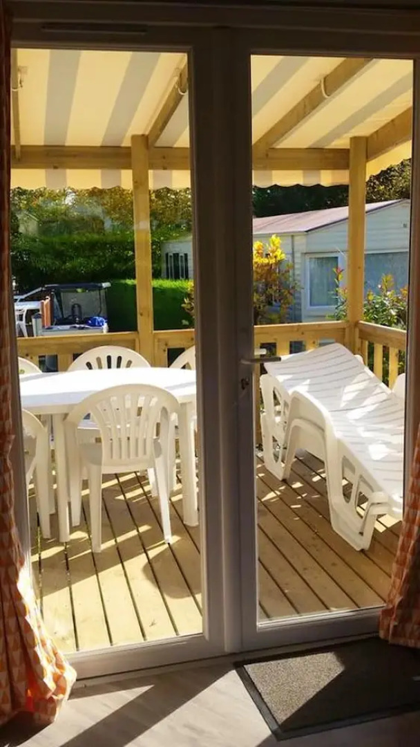 Bungalow With 2 Bedrooms in Onzain, With Pool Access, Enclosed Garden