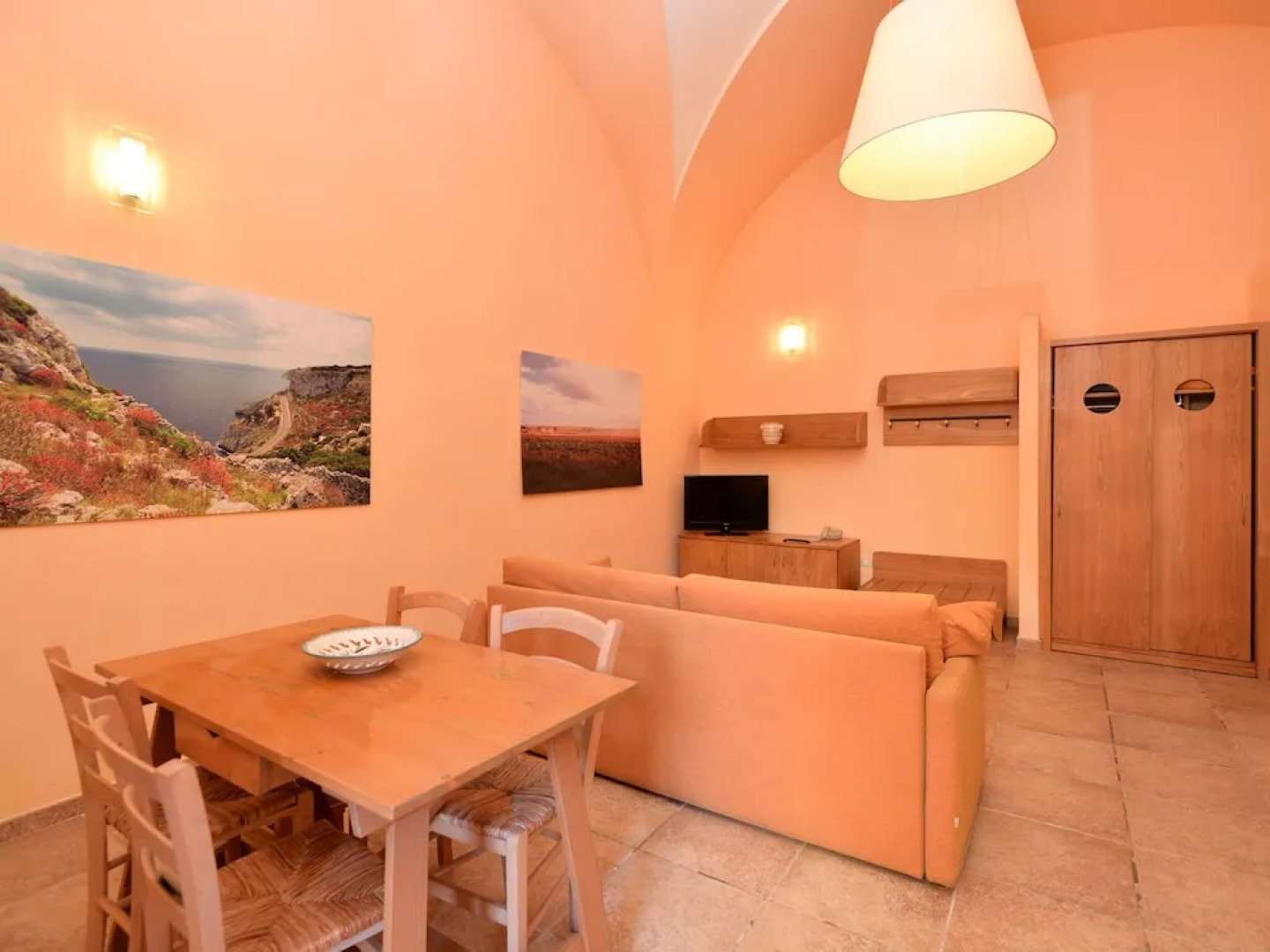 Modern Apartment in Gagliano del Capo With Swimming Pool