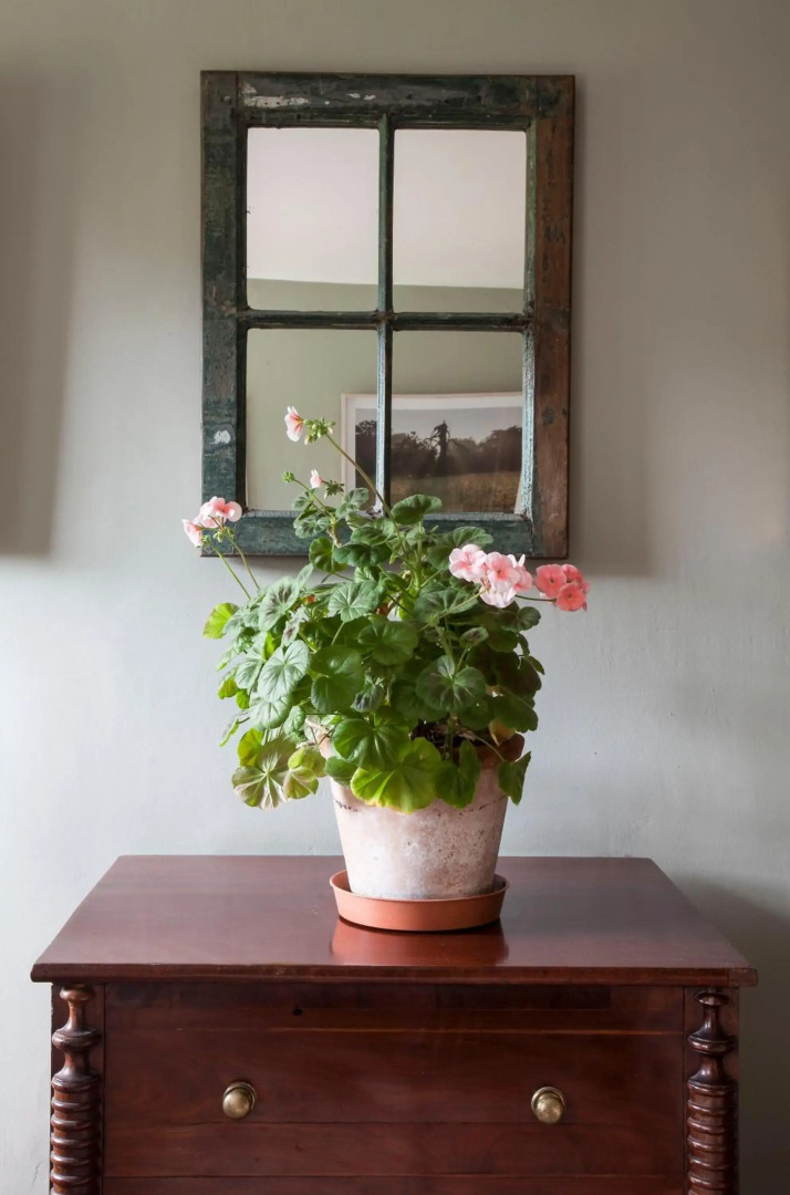 The Stable Yard House at Burtown House & Gardens