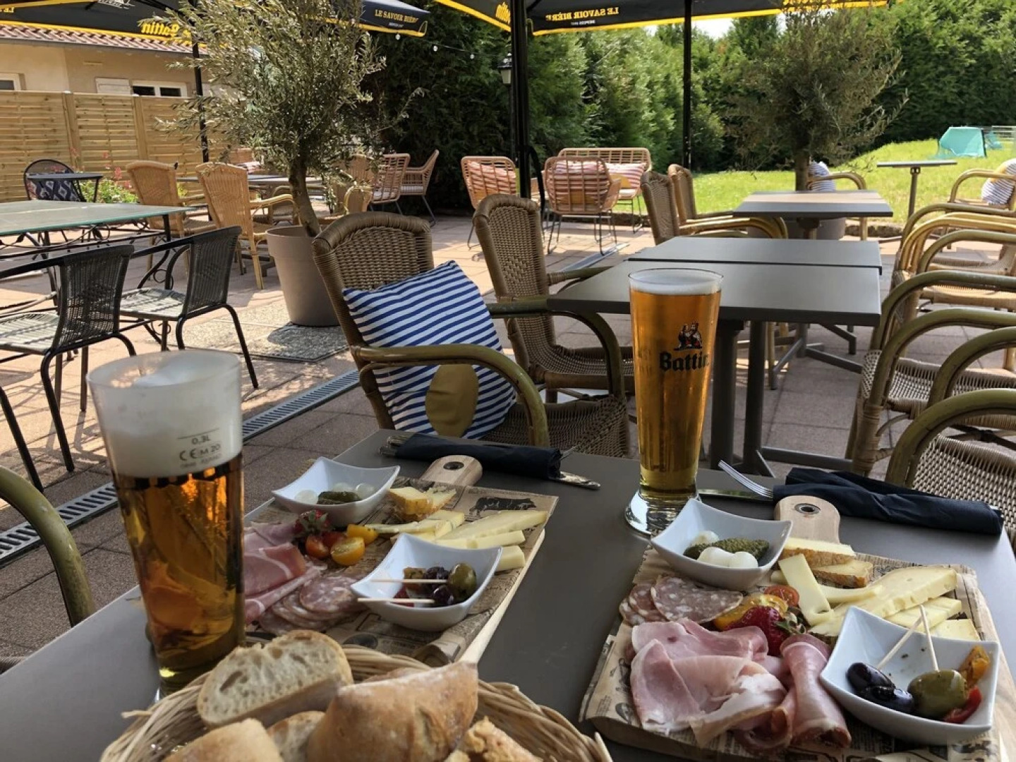 Hôtel-Restaurant Au Relais Du Château Mensberg