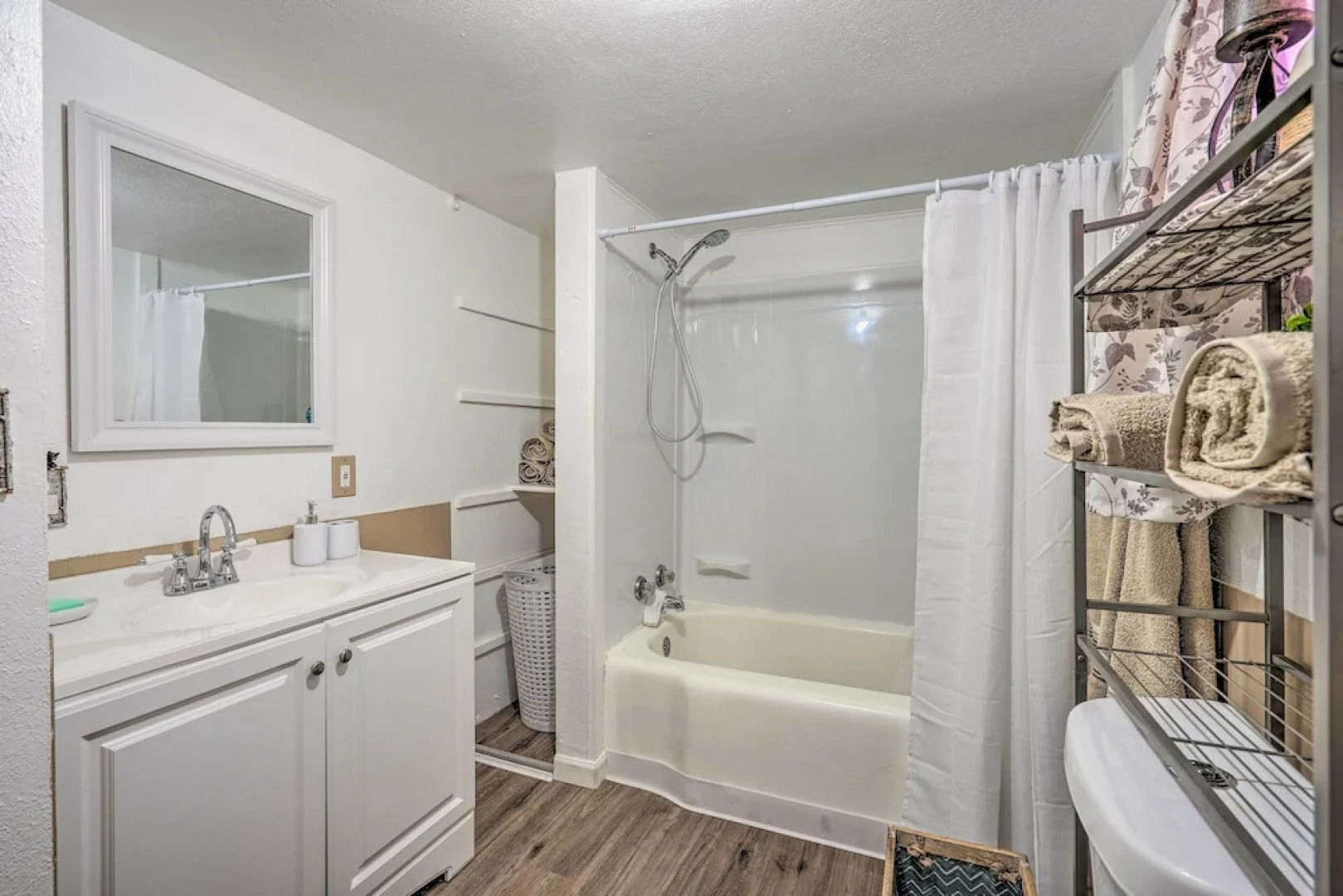 Cozy Home w/ Patio in the Heart of Cañon City!