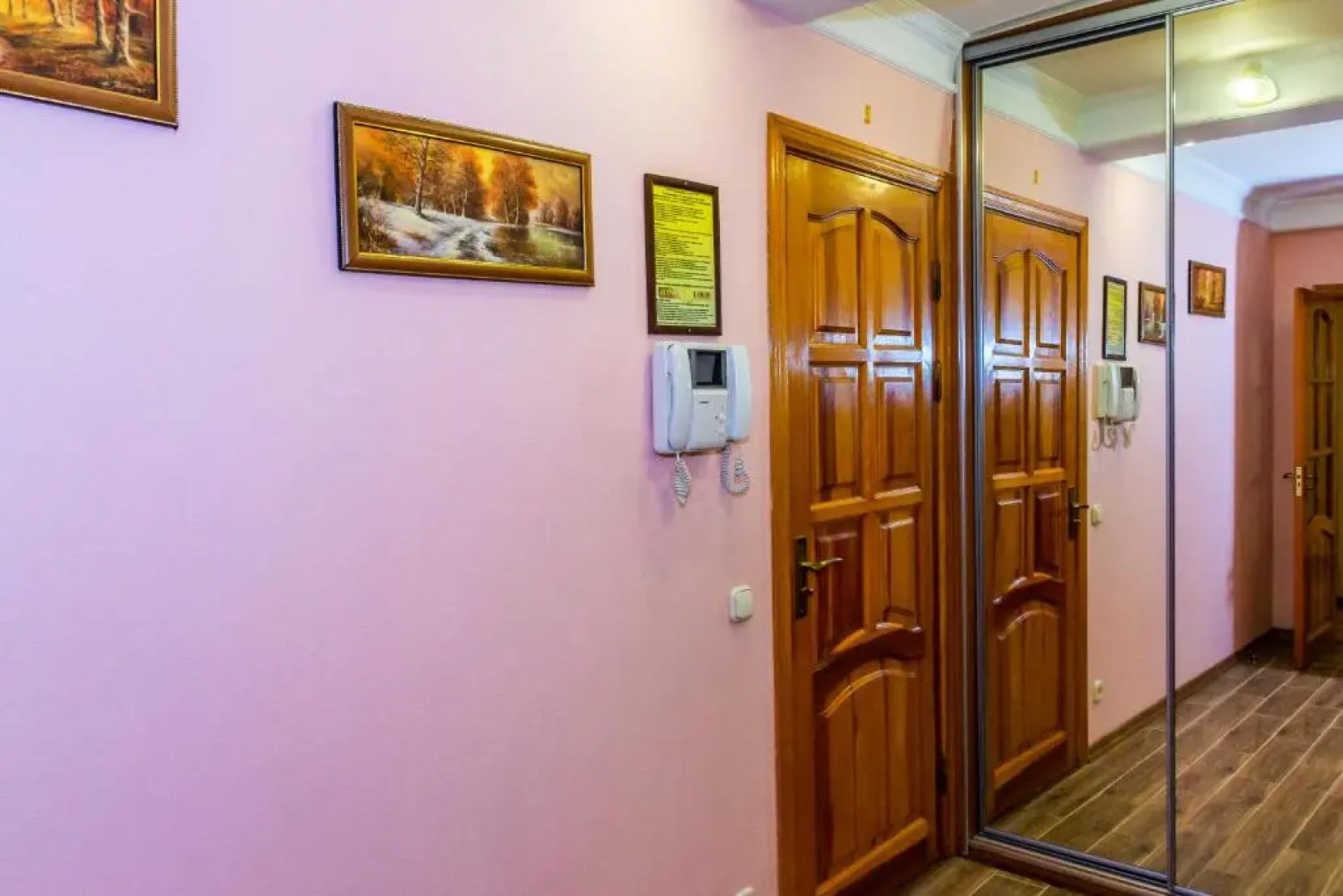 Kvartirkoff na Archipenko 4