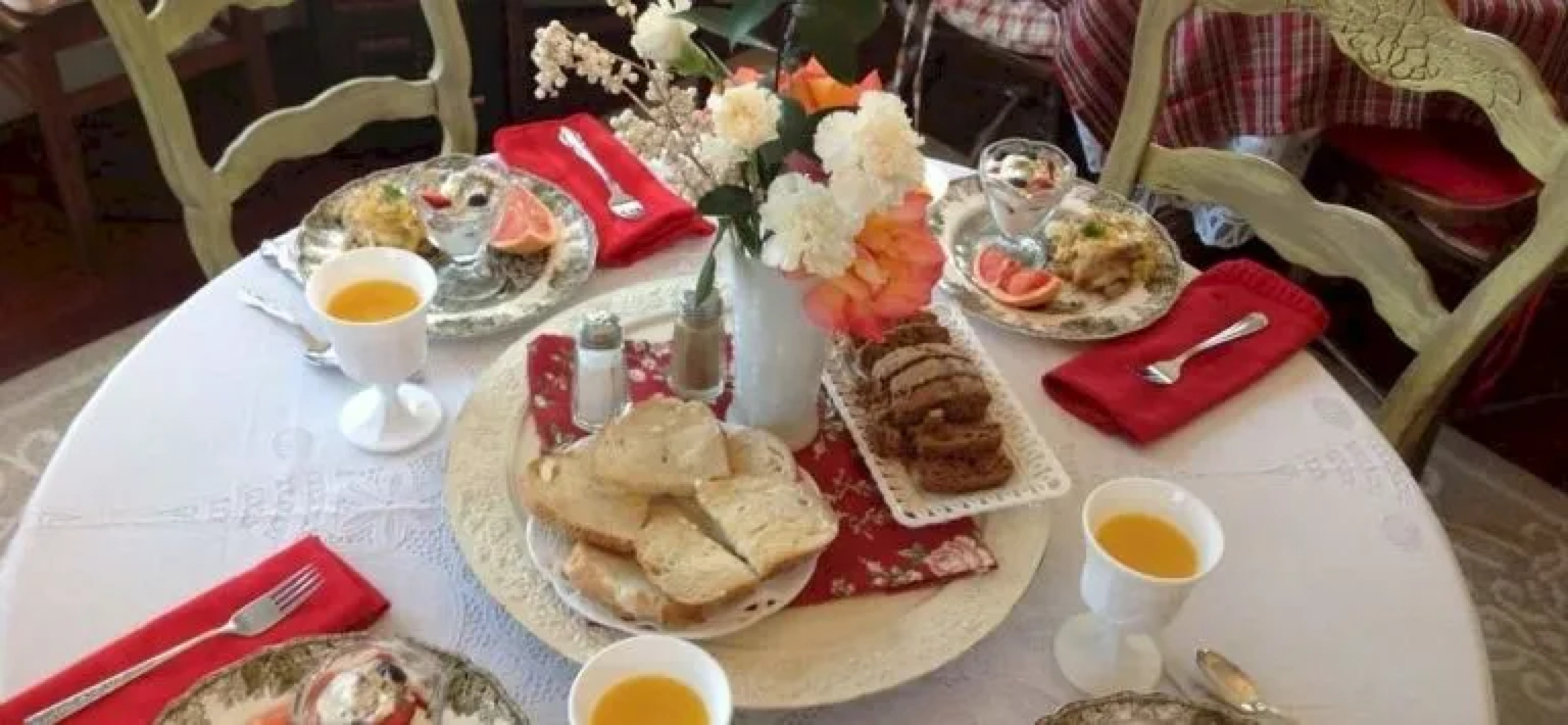 Joshua Inn Bed & Breakfast