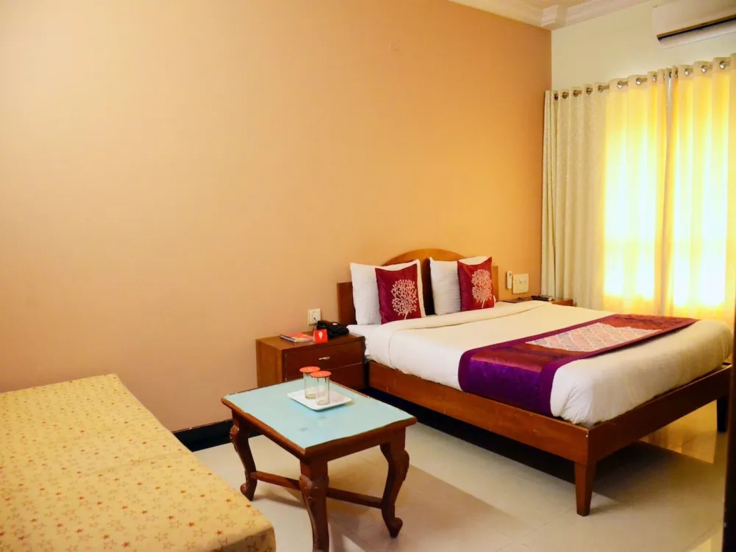 OYO 7293 Basilica Holiday Home