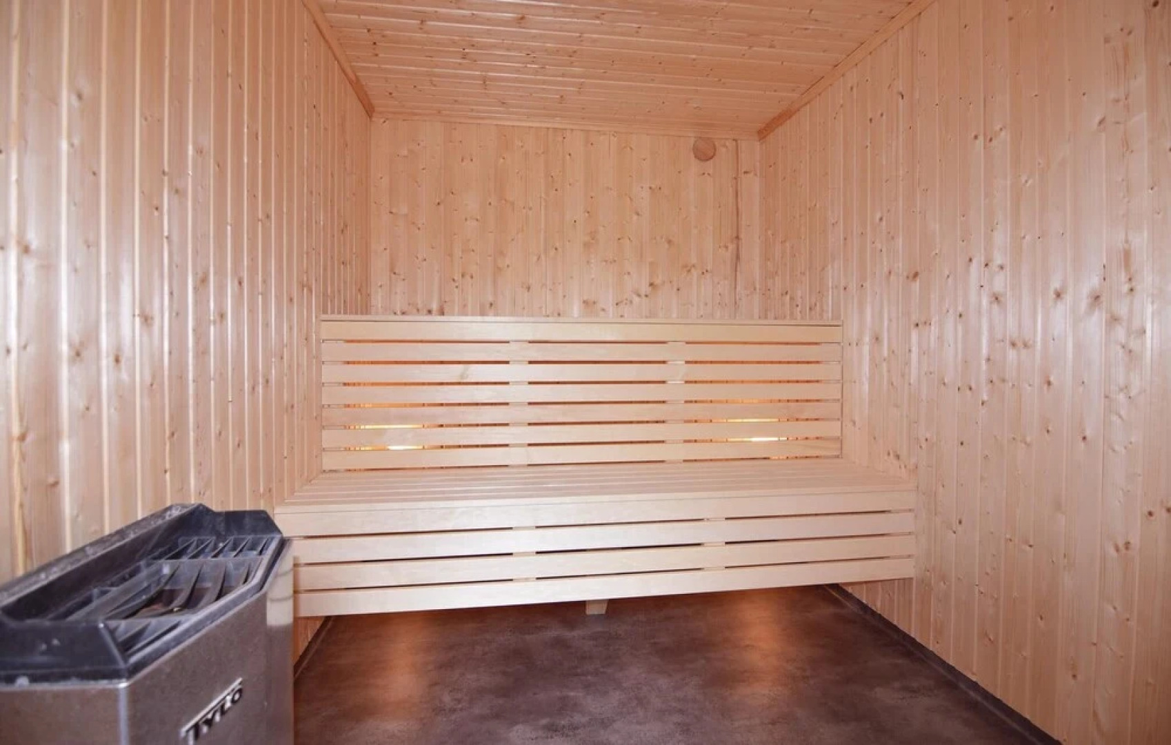 Stunning Home in Otterbäcken With 9 Bedrooms, Sauna and Indoor Swimming Pool