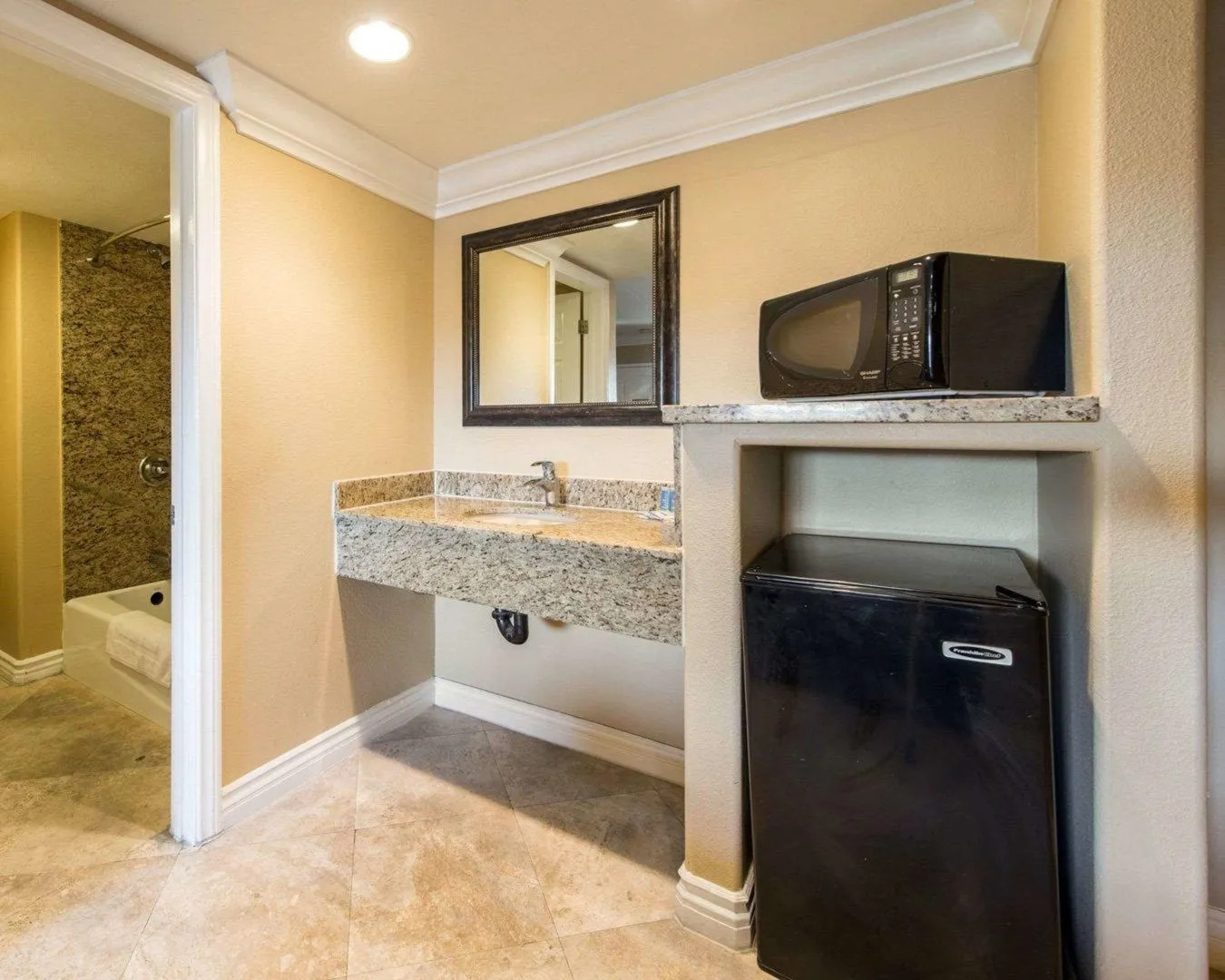 Santa Fe Inn Los Angeles