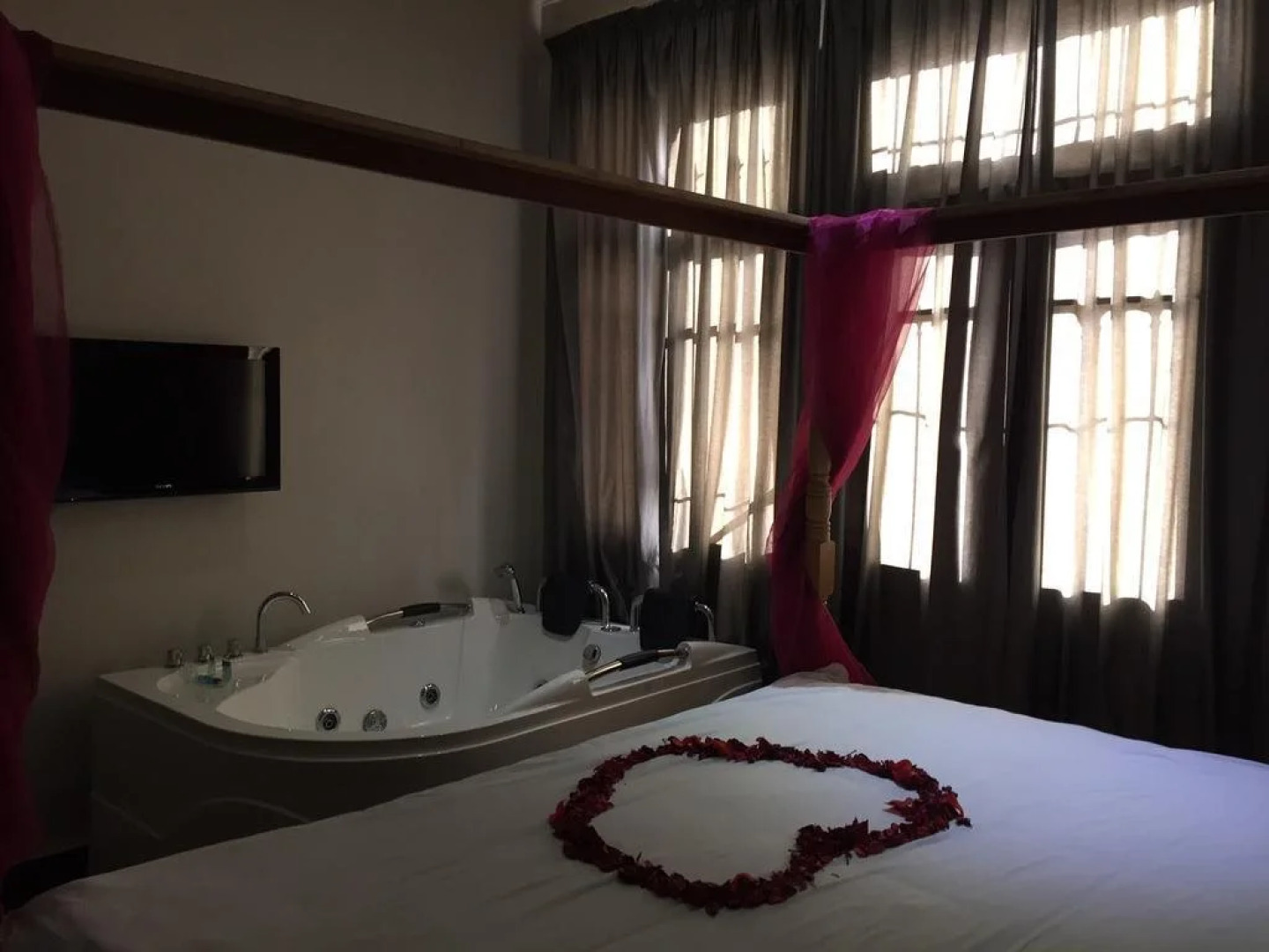 Broumana Boutique Hotel & Spa