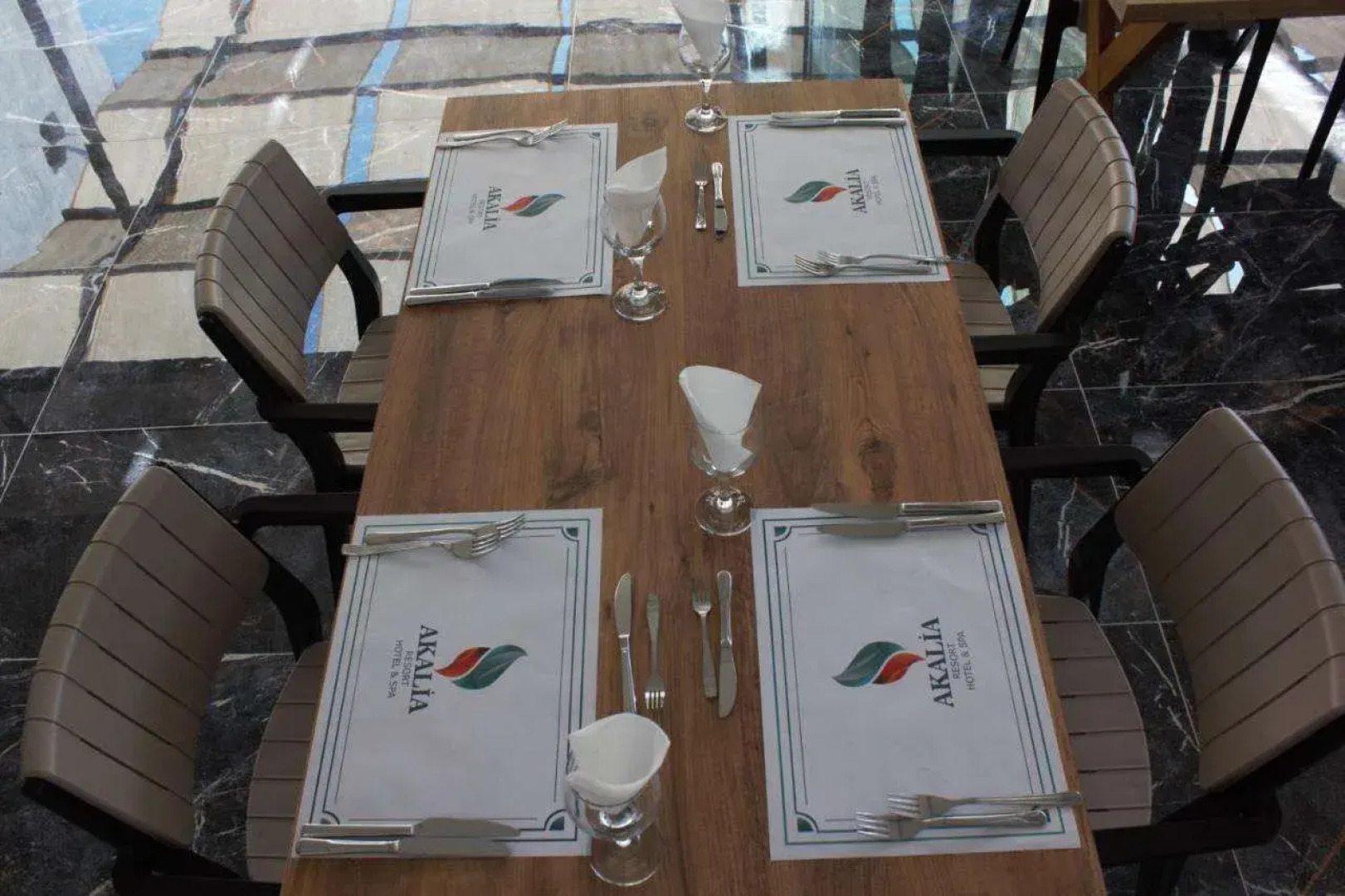 Akalia Suite Hotel & Spa