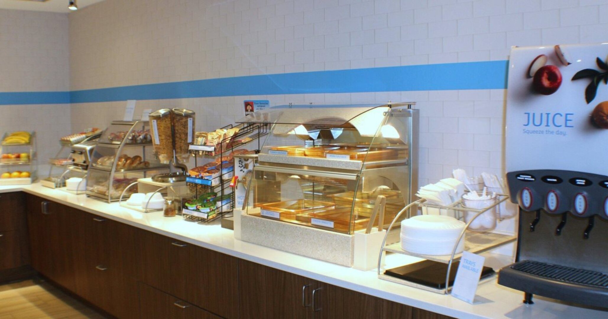 Holiday Inn Express & Suites Plainview by IHG