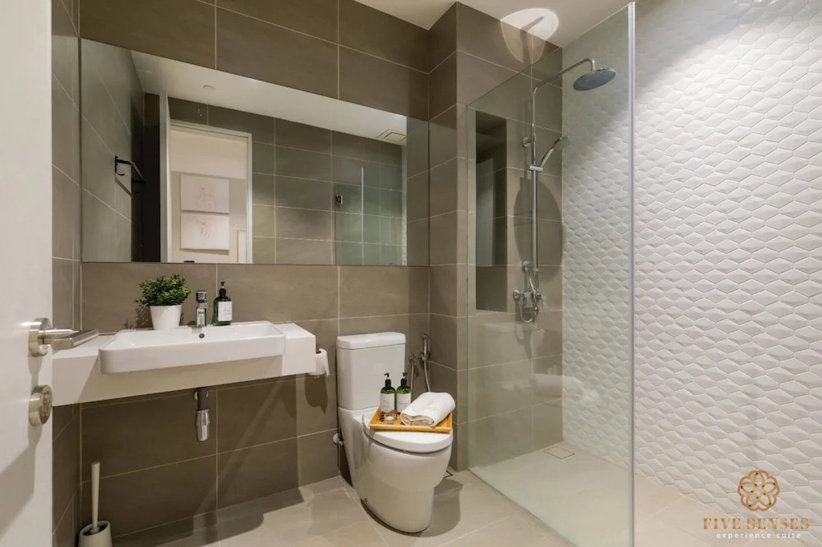 Quill Residences Kuala Lumpur, Five Senses