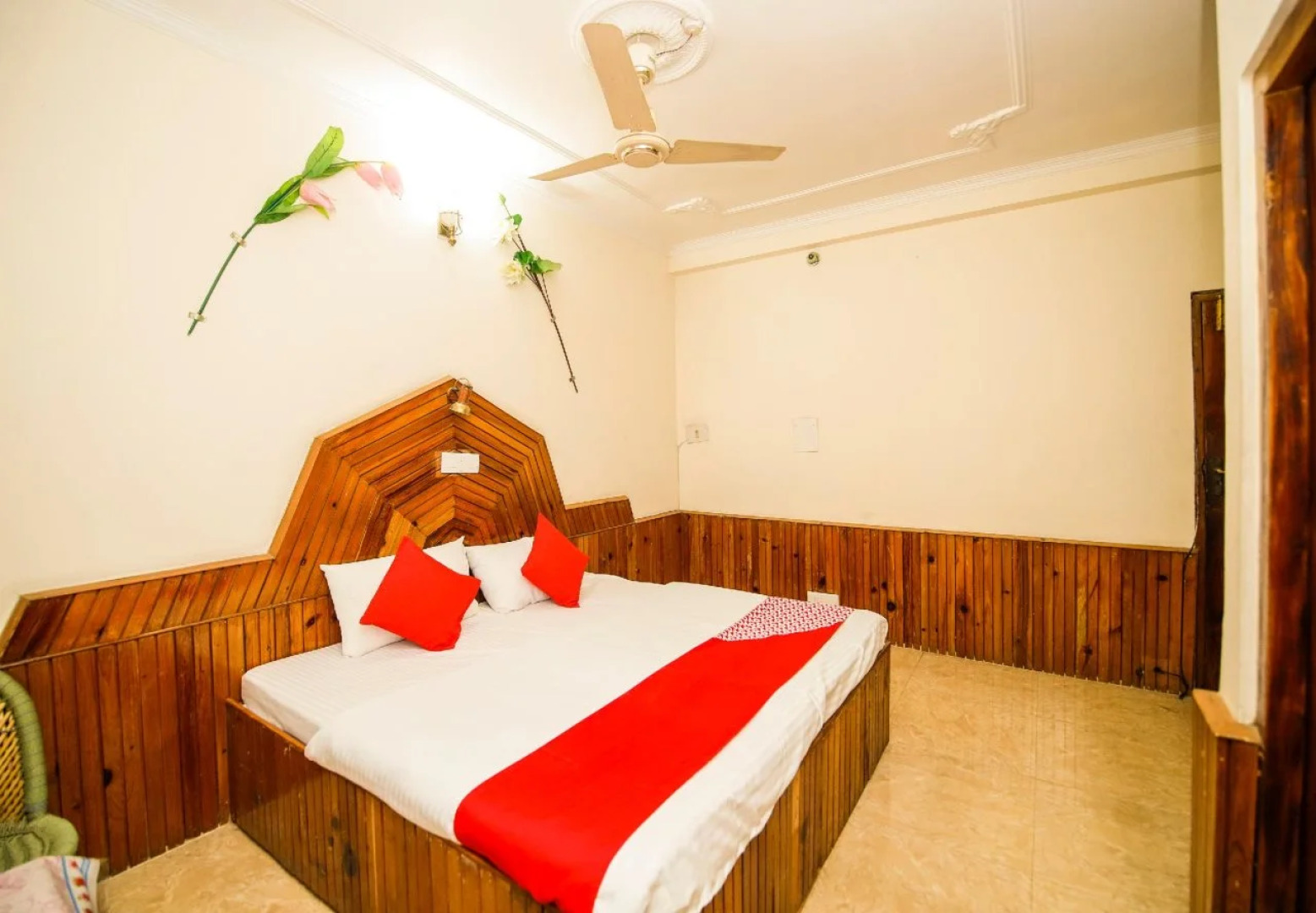 Mid Way Resort by OYO Rooms