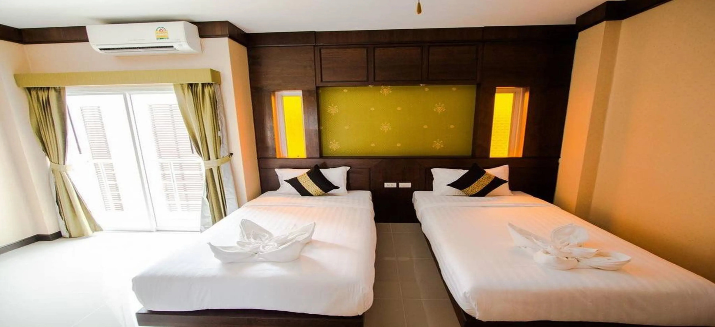 Panomporn Patong Place