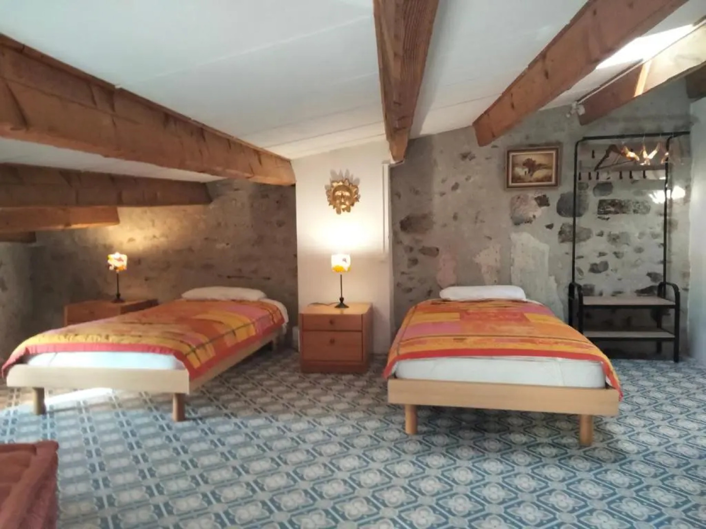 Maison de caractère face à l abbaye de lagrasse