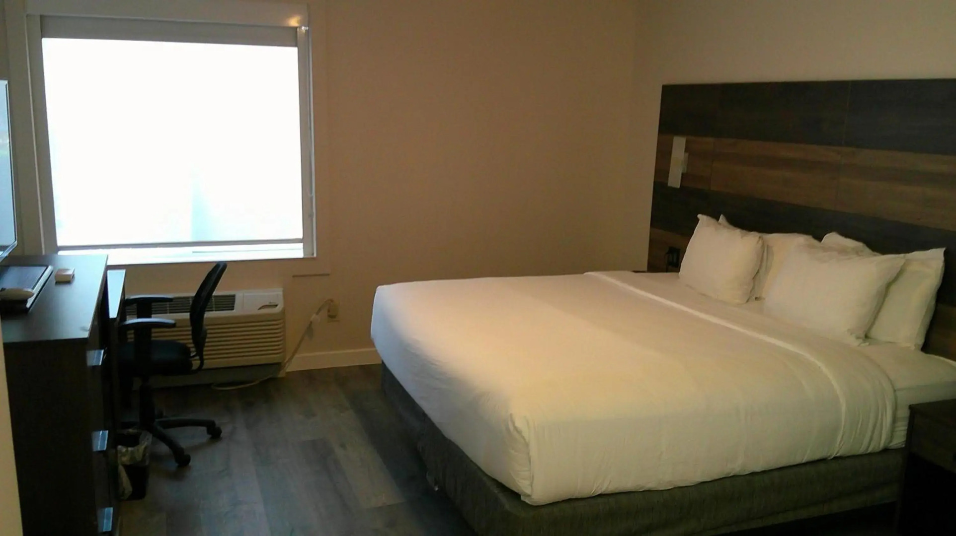 HOM Hotel Gainesville, SureStay Collection by Best Western