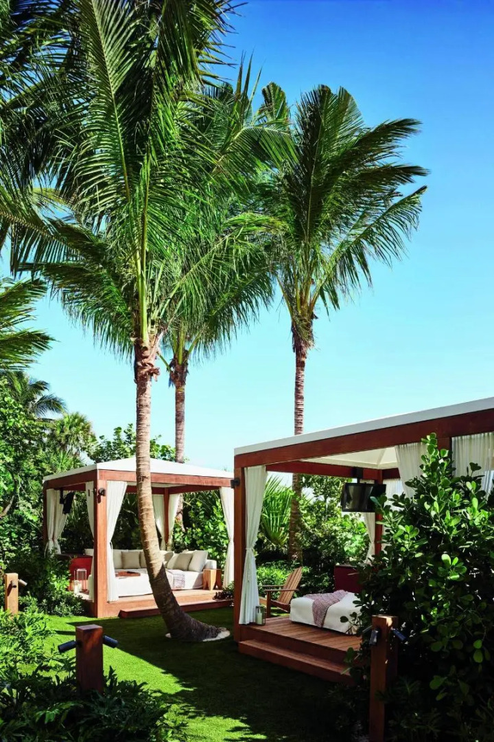 The Miami Beach EDITION