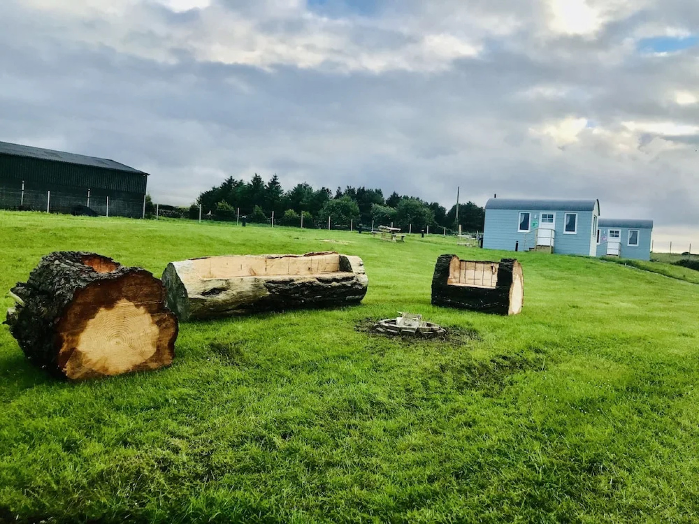 The Snuggly Sheep Shepherd Hut Campview Farm Stay