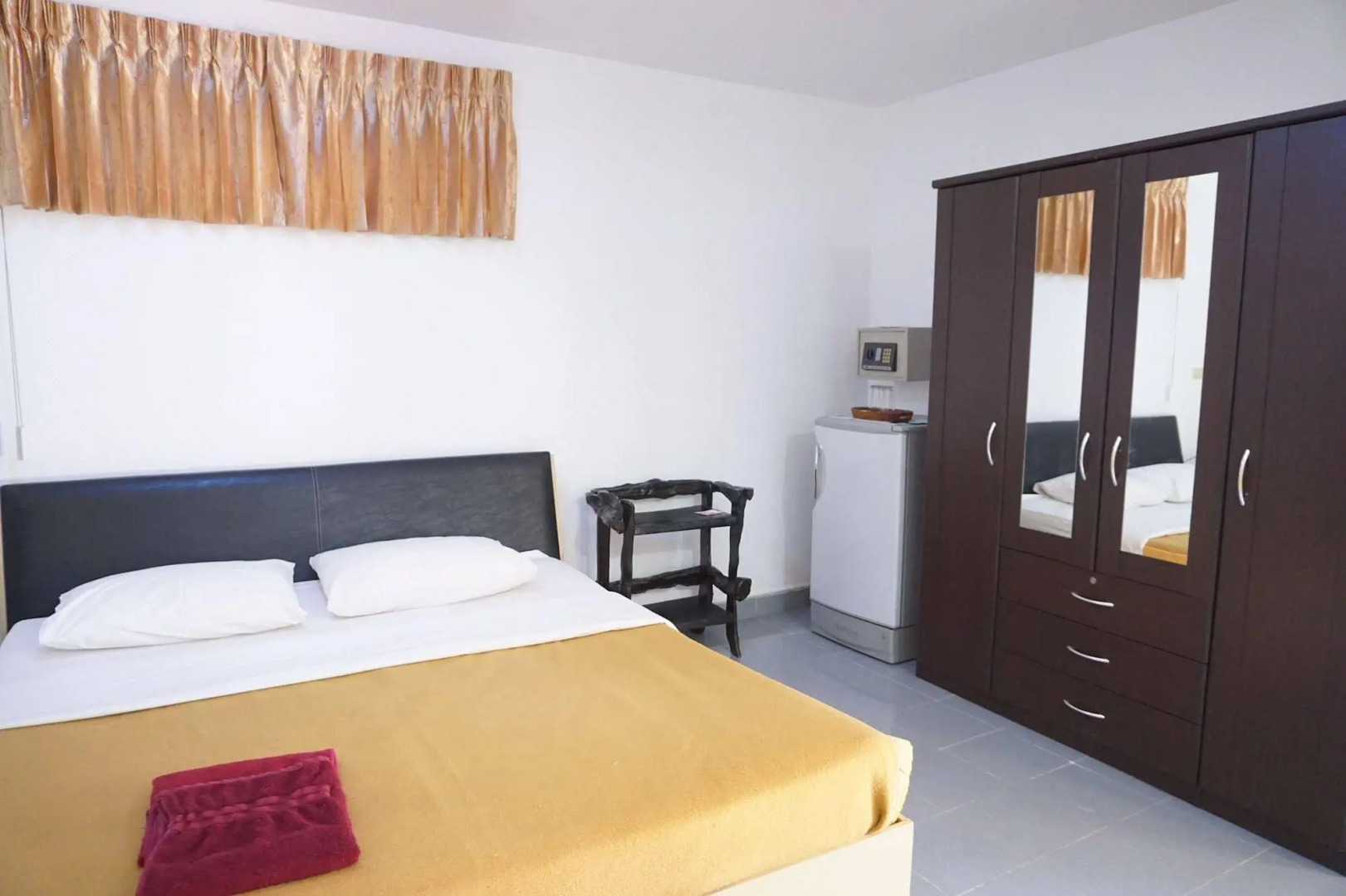 Thomas Udon Thai House Resort & Hotel