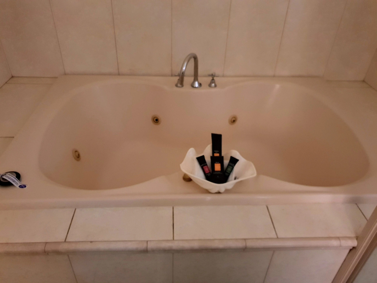 Australian Heritage Motor Inn