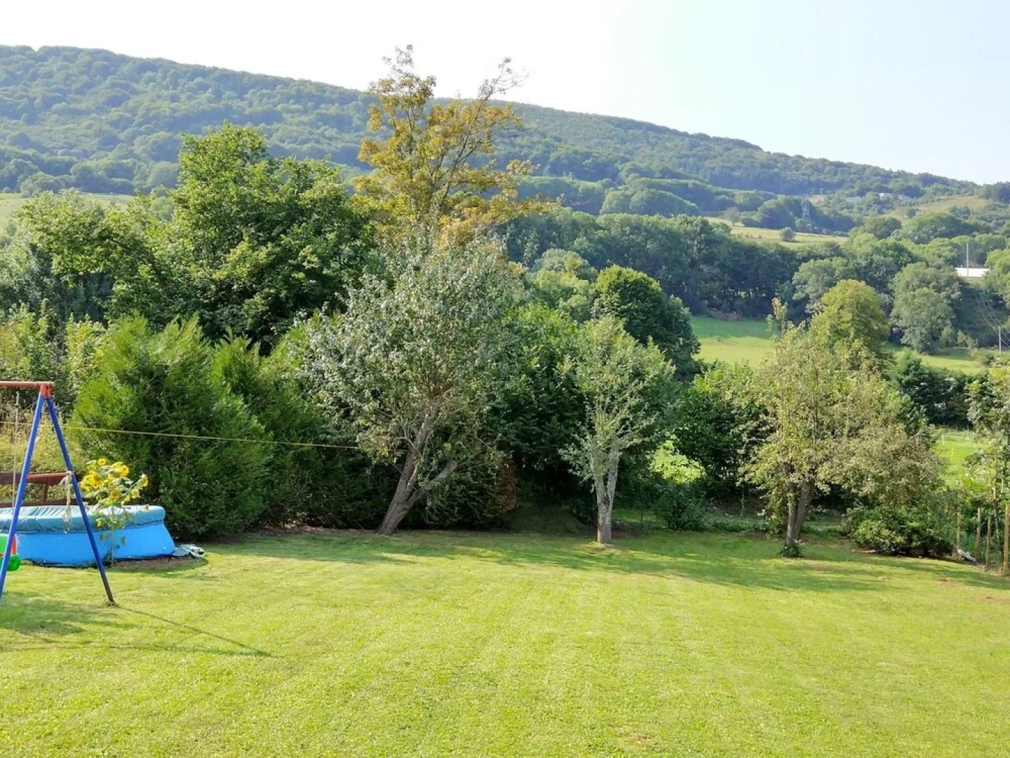 Chalet in Saint-Jean-de-Vaulx with Mountain View