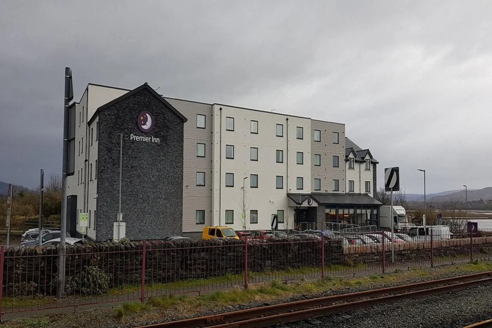 Premier Inn Porthmadog