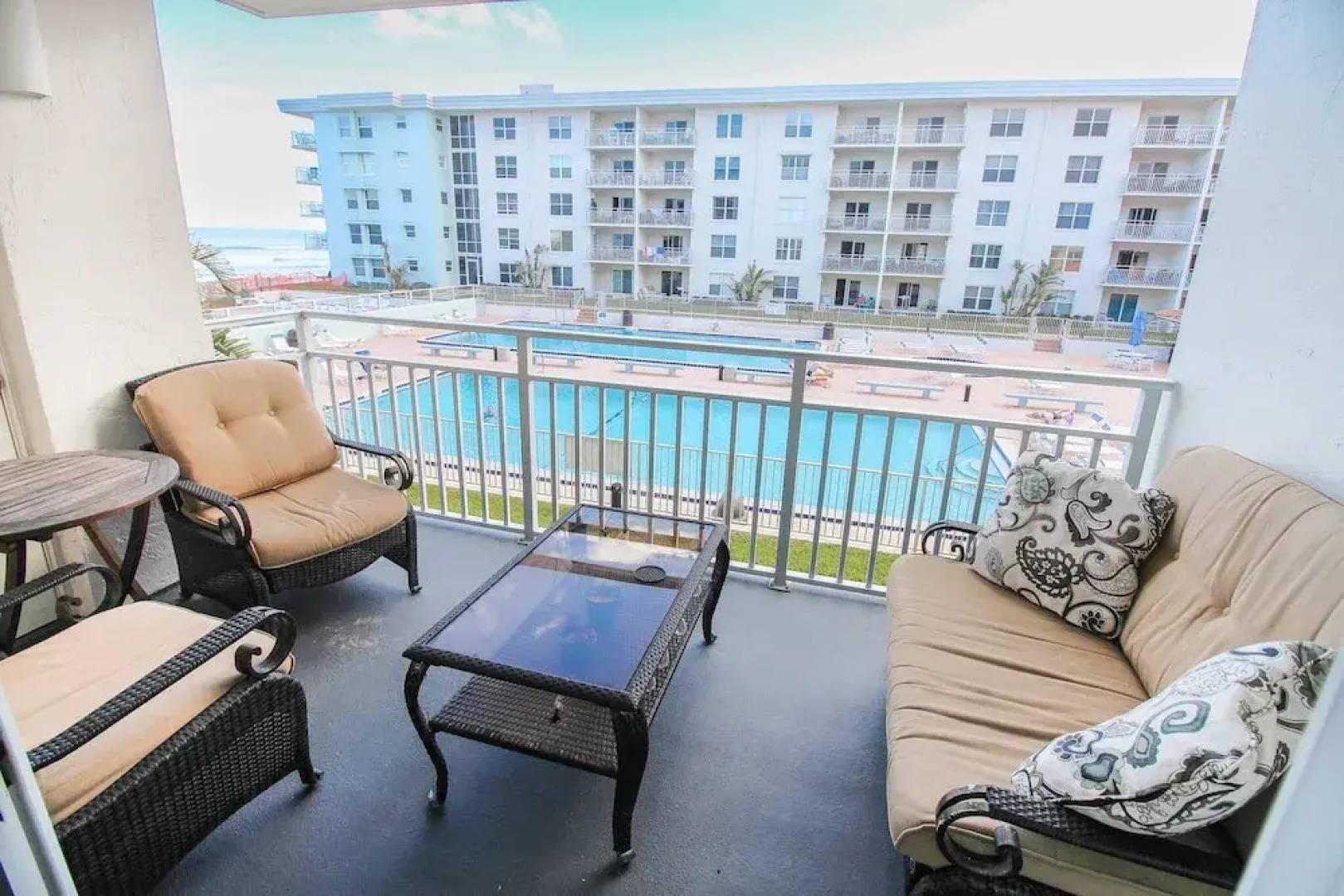 Z-sea Coast Gardens II 209