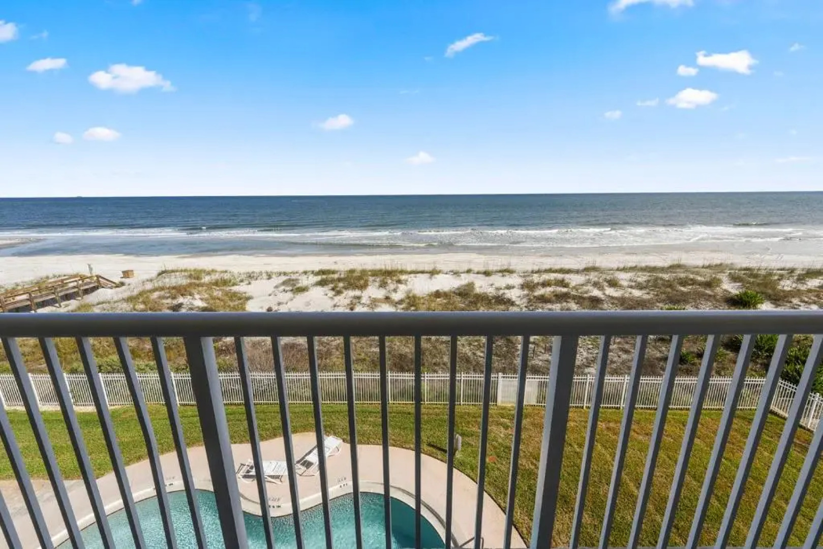 Jacksonville Beachdrifter 403, 2 Bedrooms, BeachFront, Pool, Sleeps 4