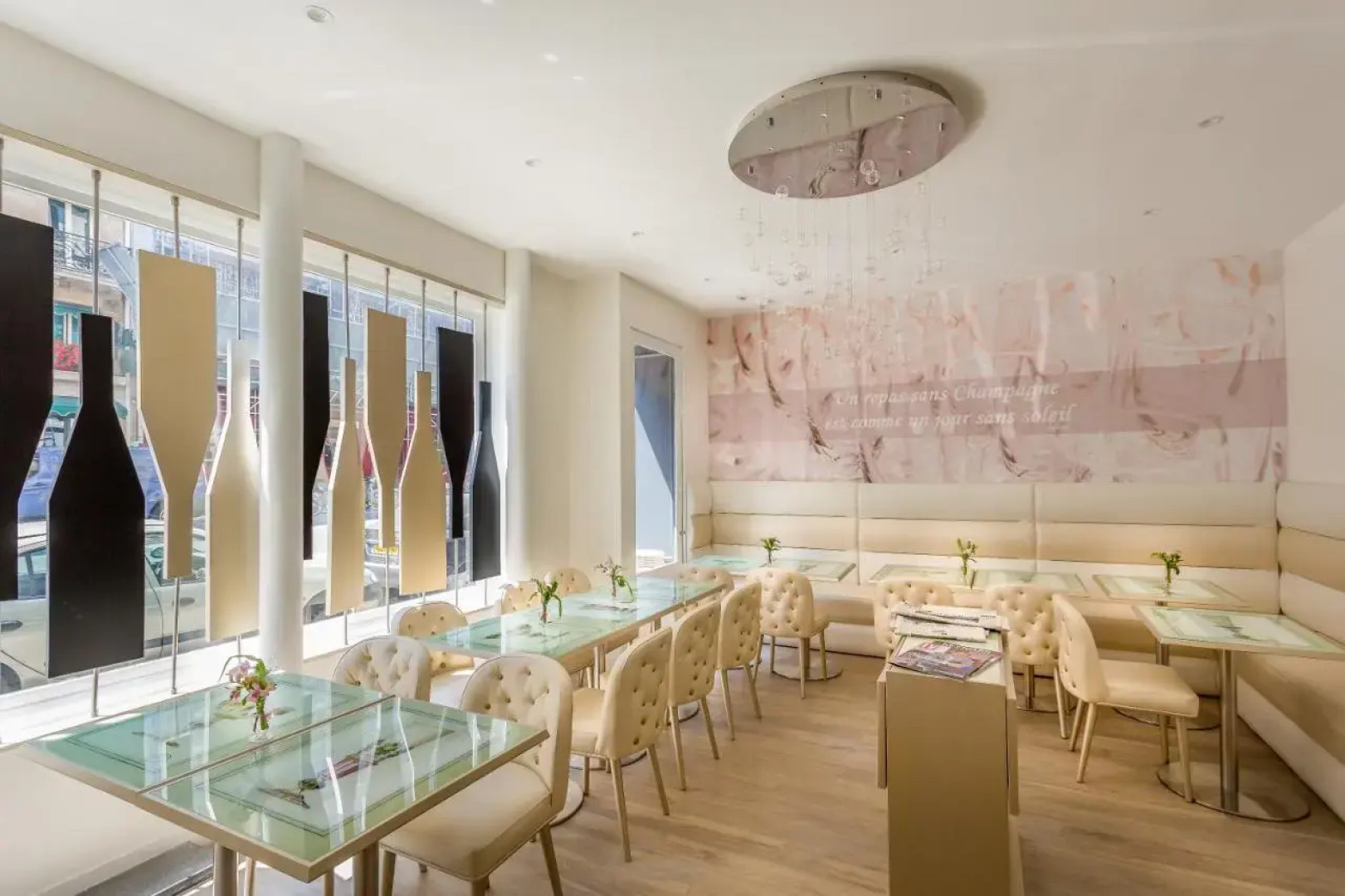 Hotel Les Bulles de Paris