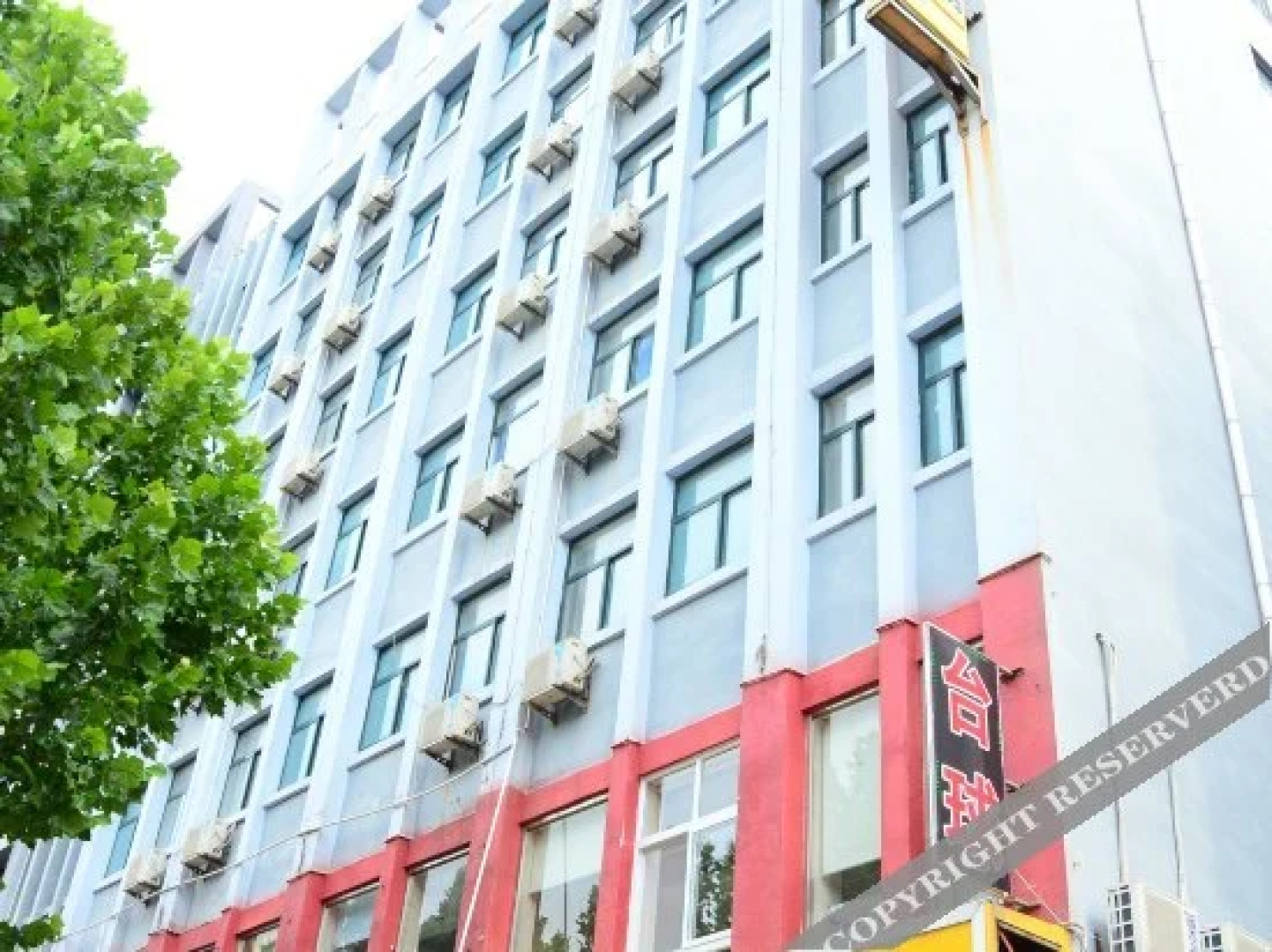 e Homeinn Express Hotel