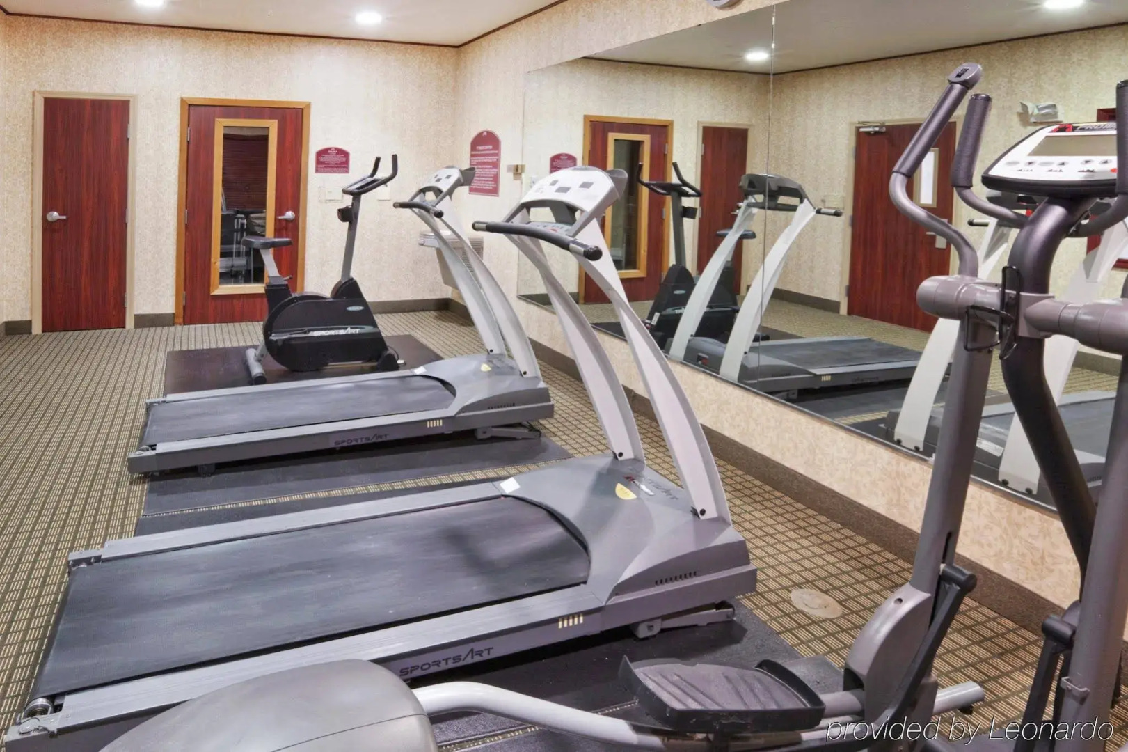 Holiday Inn Express Hotel & Suites Gainesville by IHG