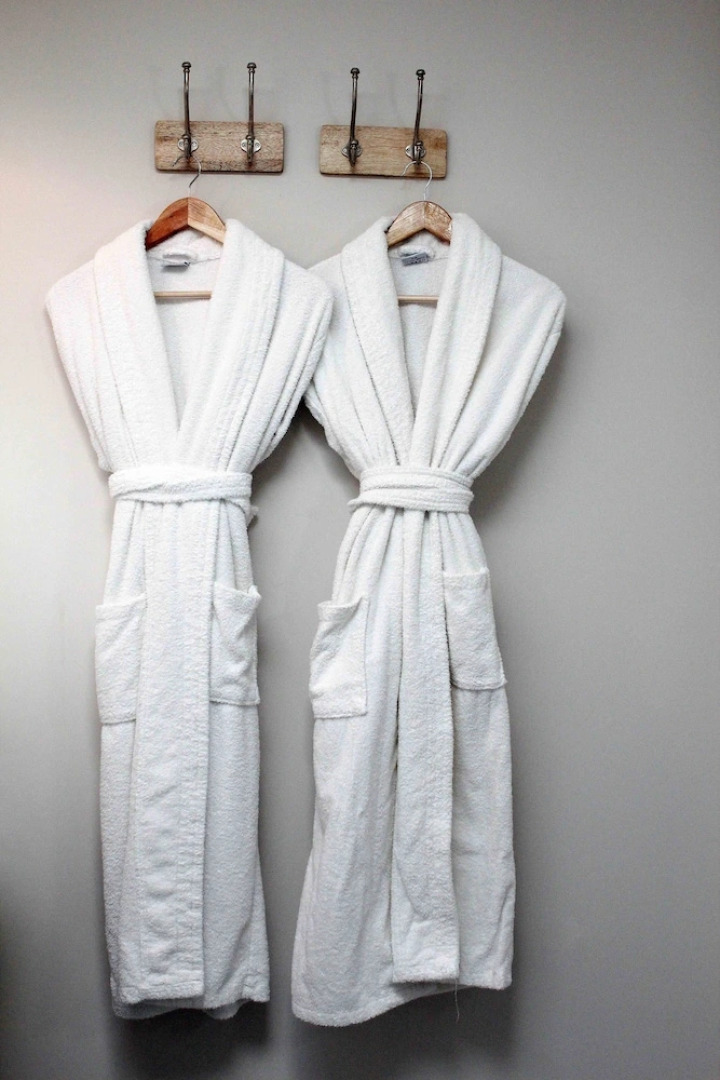 The Granary and Teals Den at Carters Barn Farm