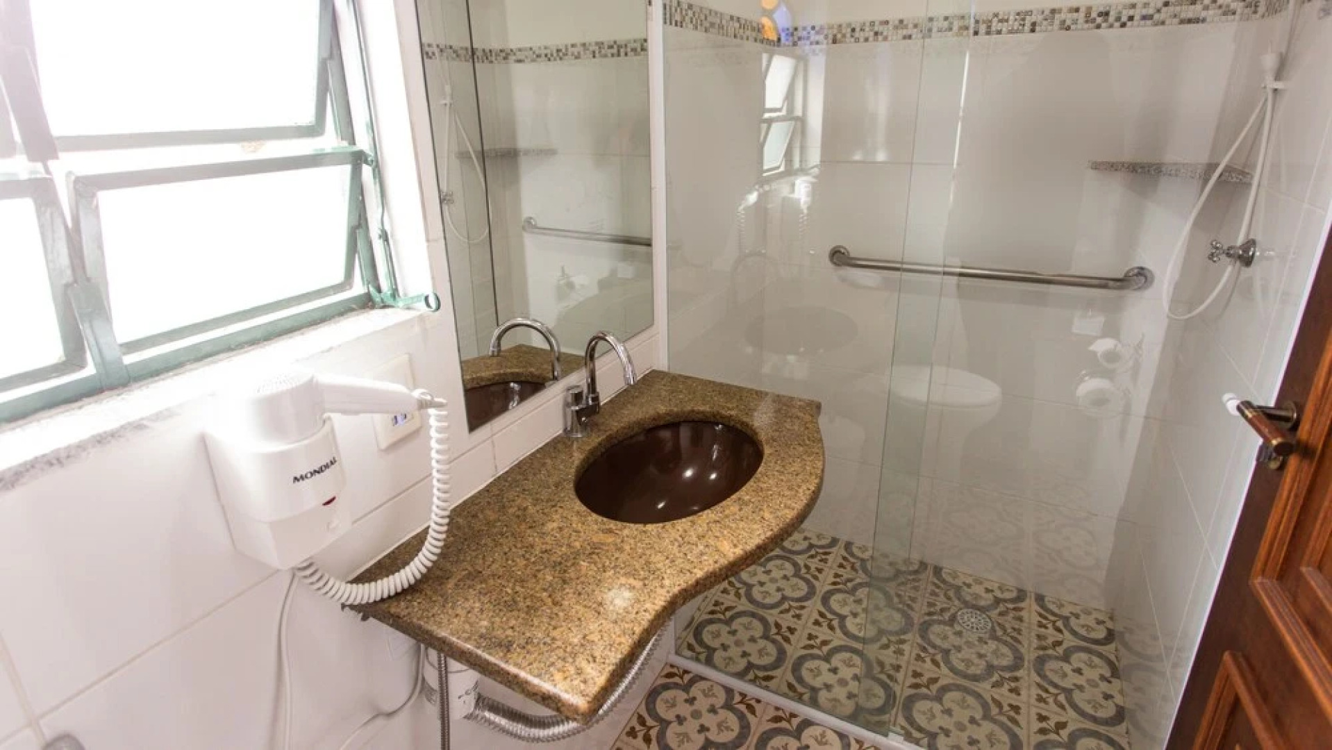 Hotel Chalet Monet - Granja Vianna