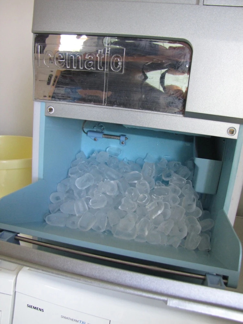 Bastide Casa Mira au domaine d' Esclatesang, 5 ha, Apt, parc du Luberon