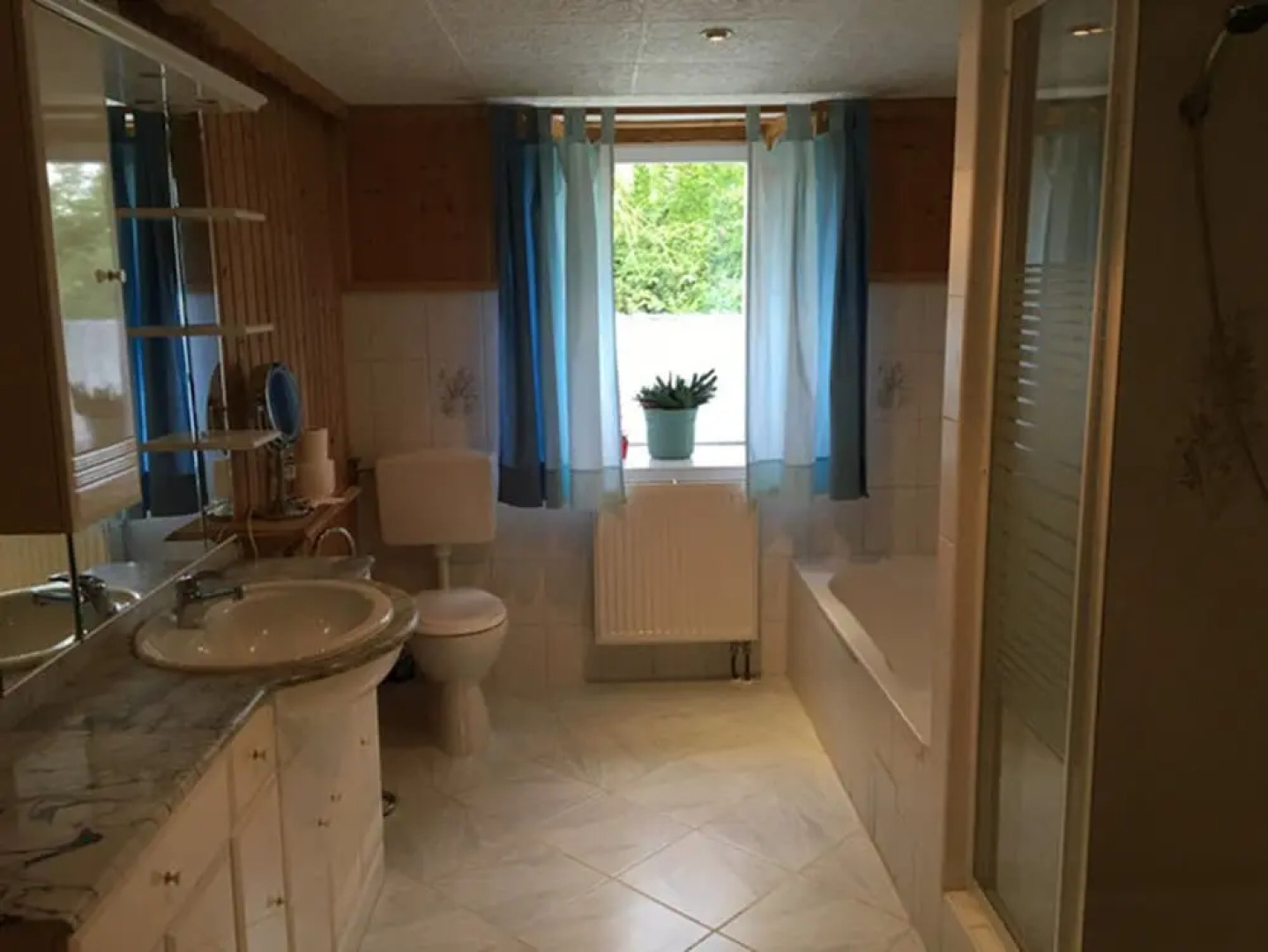 Hof Kiebitz - In Ostrau