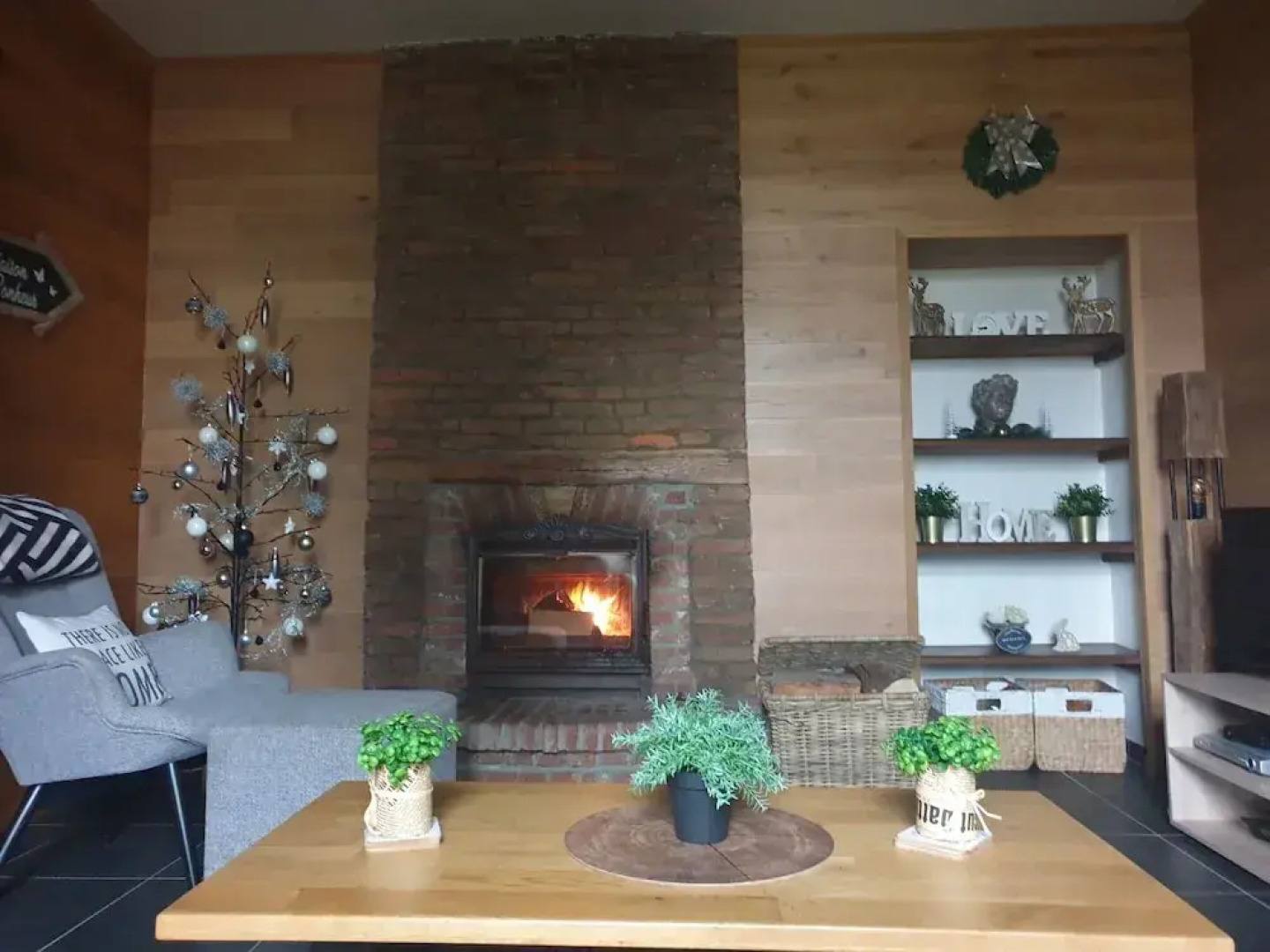 Chic Holiday Home With Garden