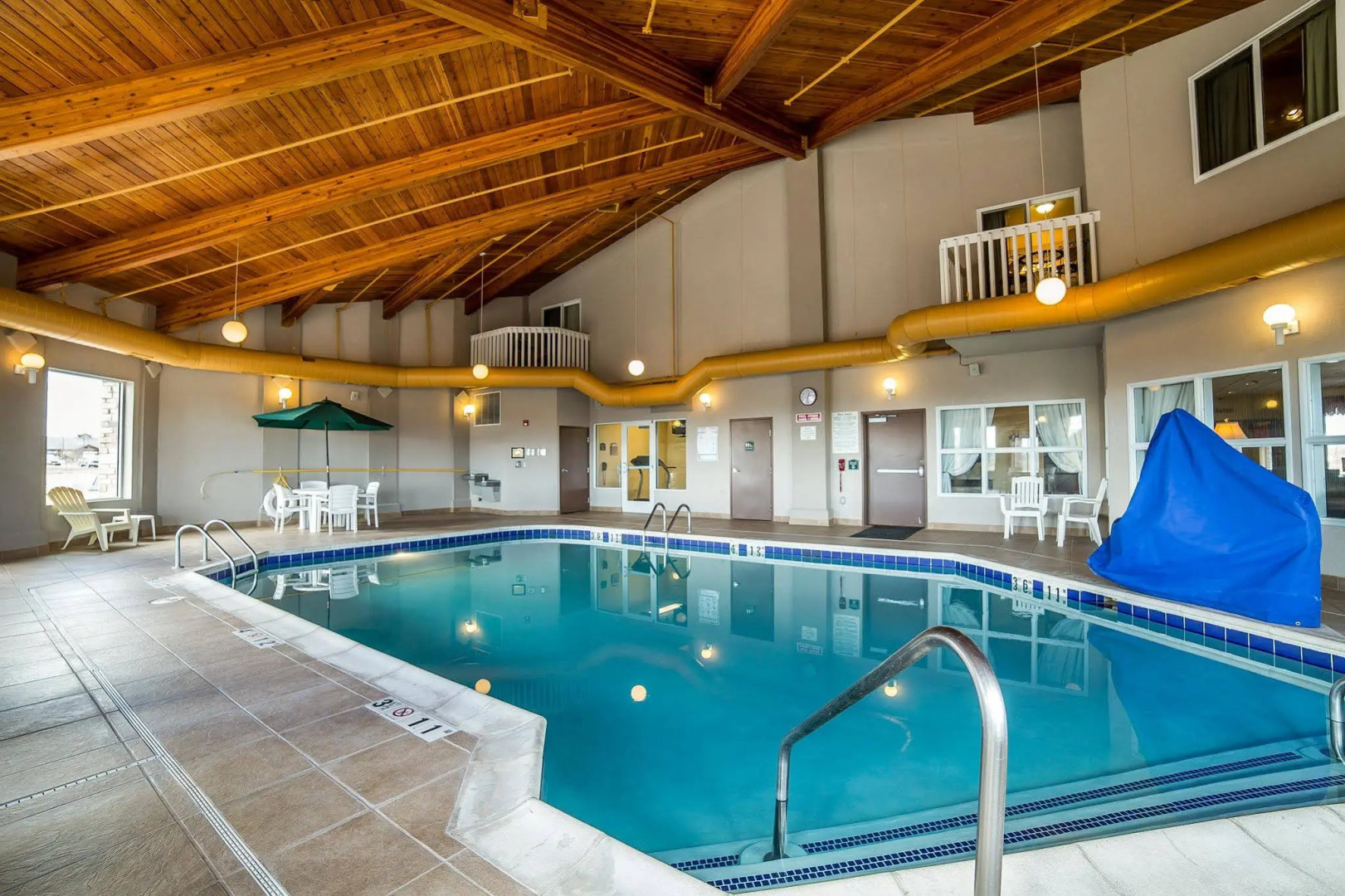 Comfort Inn & Suites Near University of Wyoming