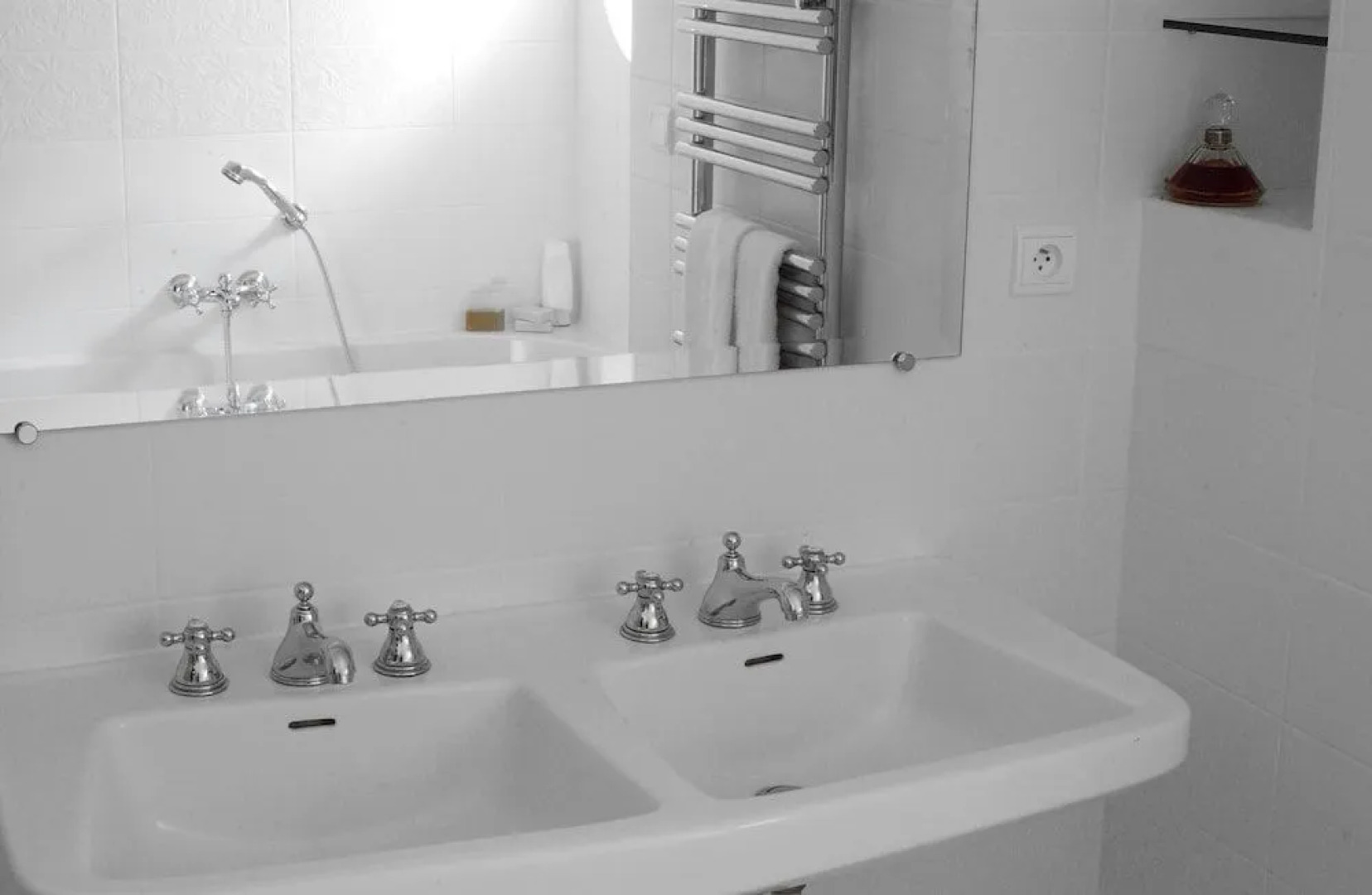 Clos Mirabel Manor B&B