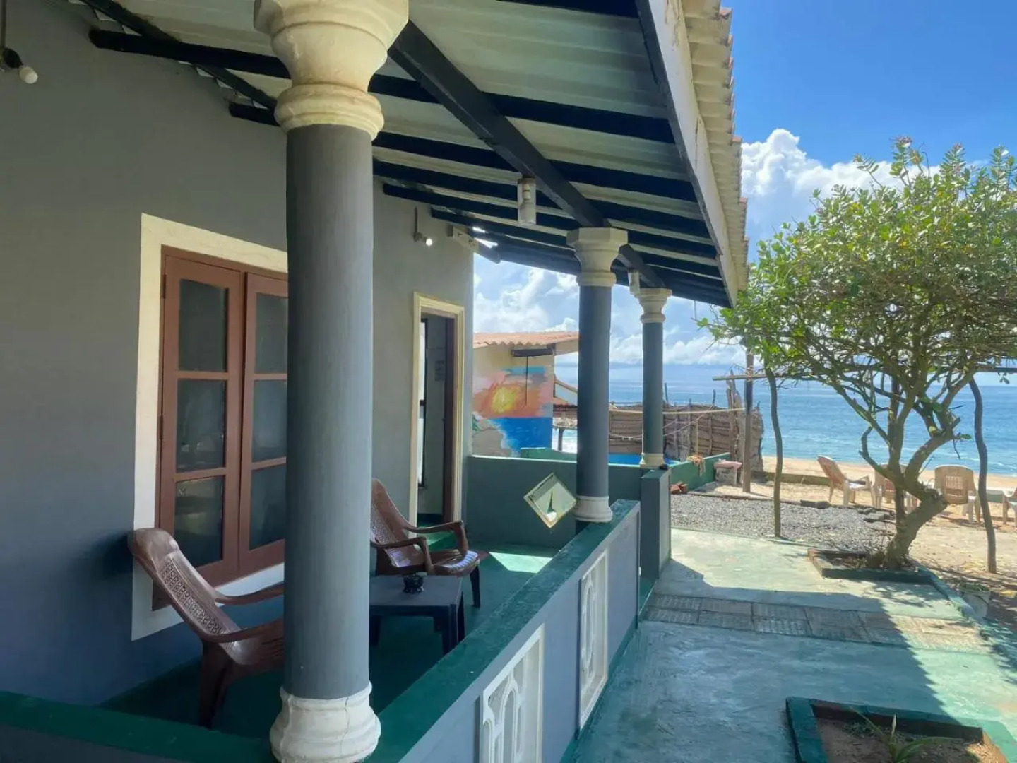 Happy Beach Guest House