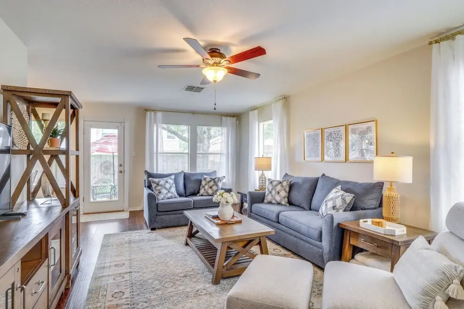 Fenced Yard + Patio: Family Home in Round Rock