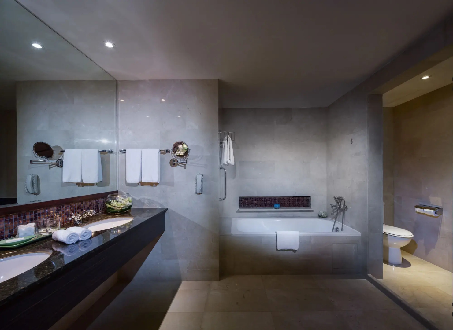 Grand Mercure Singapore Roxy