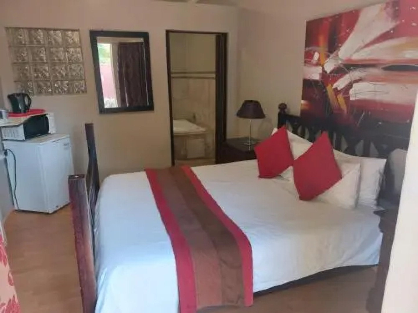 Ikhutse Manor Guest House