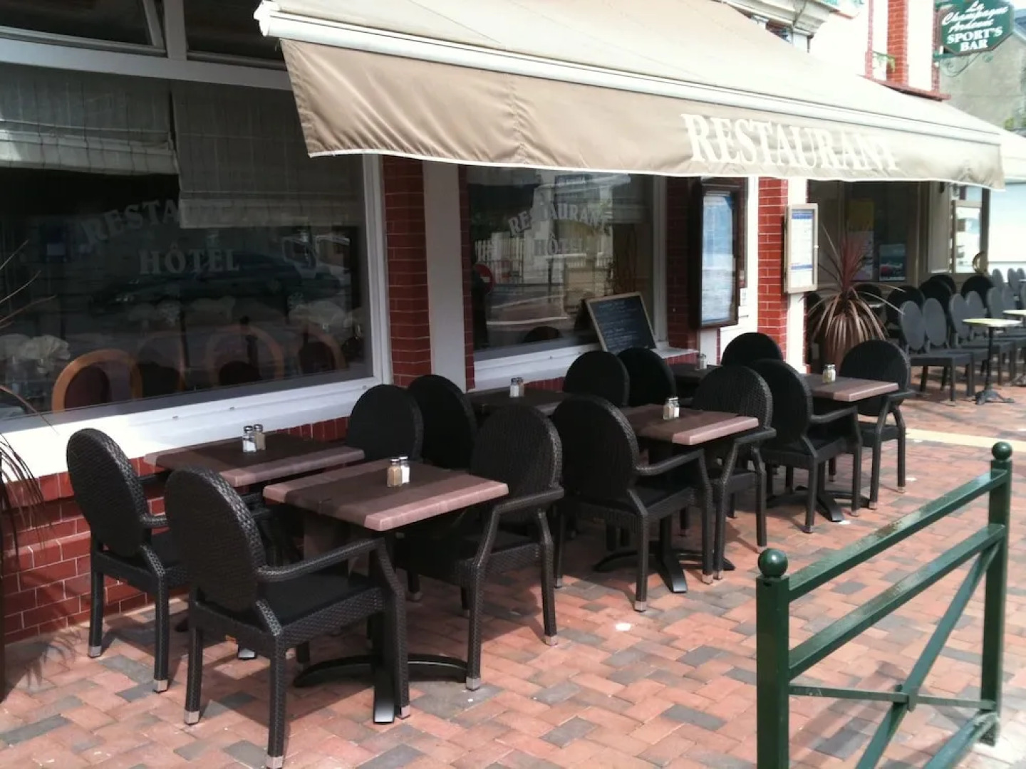 La Champagne Ardenne Hôtel