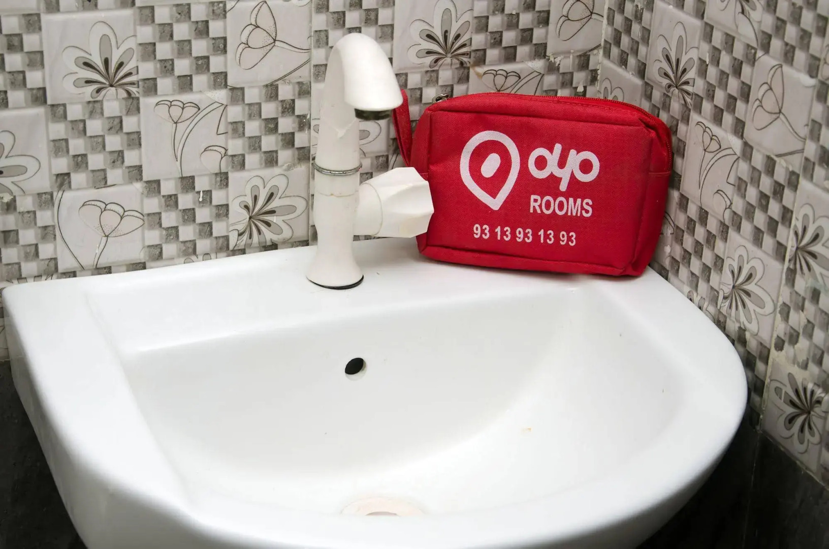 Fabexpress Relax Inn