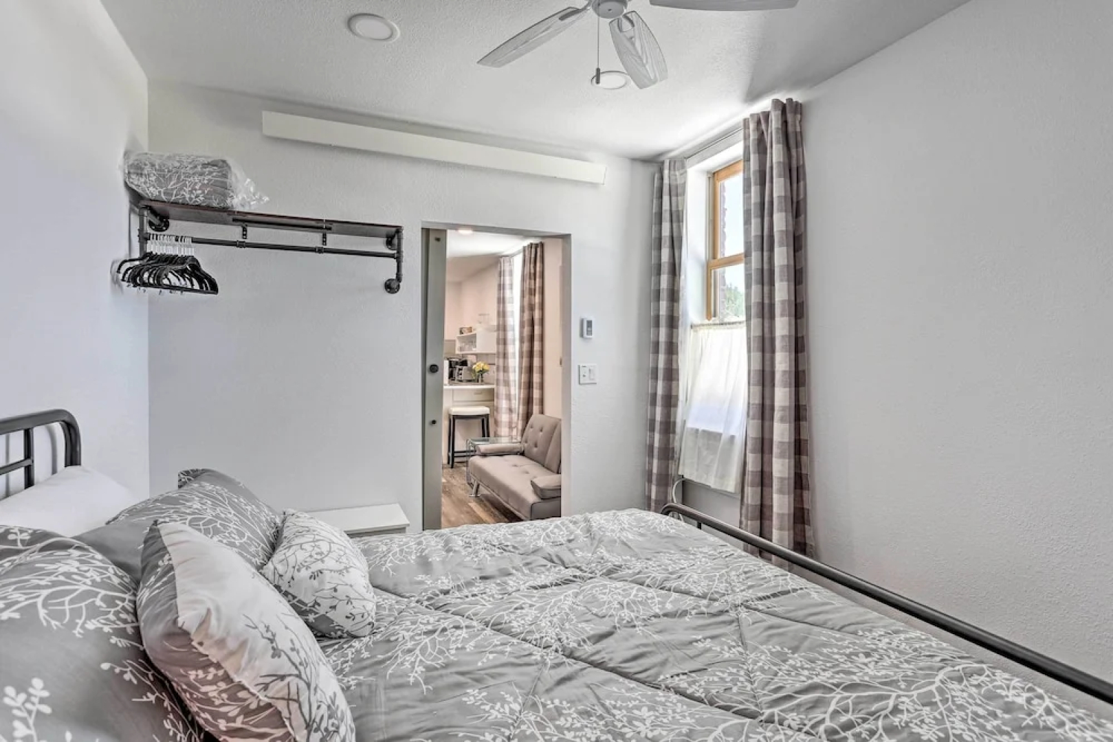 Modern Custer Apt - Walk to Shops & Dining!