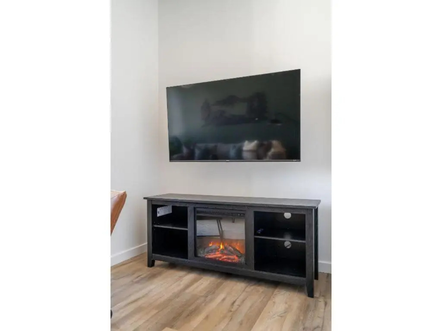 The Grizzly House I Sleep 7 I Patio & BBQ I 55 TV